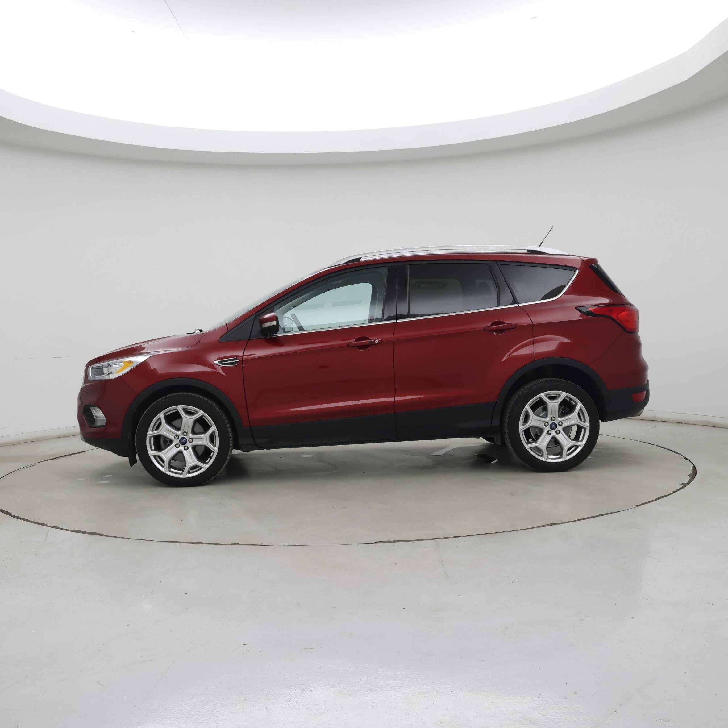 Thumbnail: 2019 Ford Escape - 3