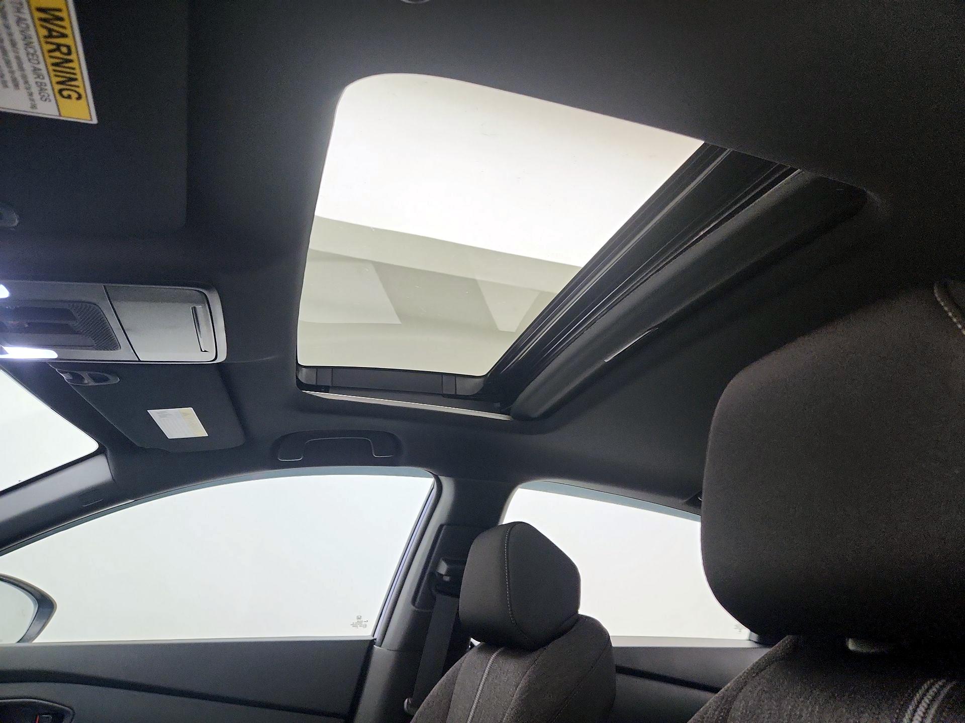 Thumbnail: 2025 Honda Accord - 18