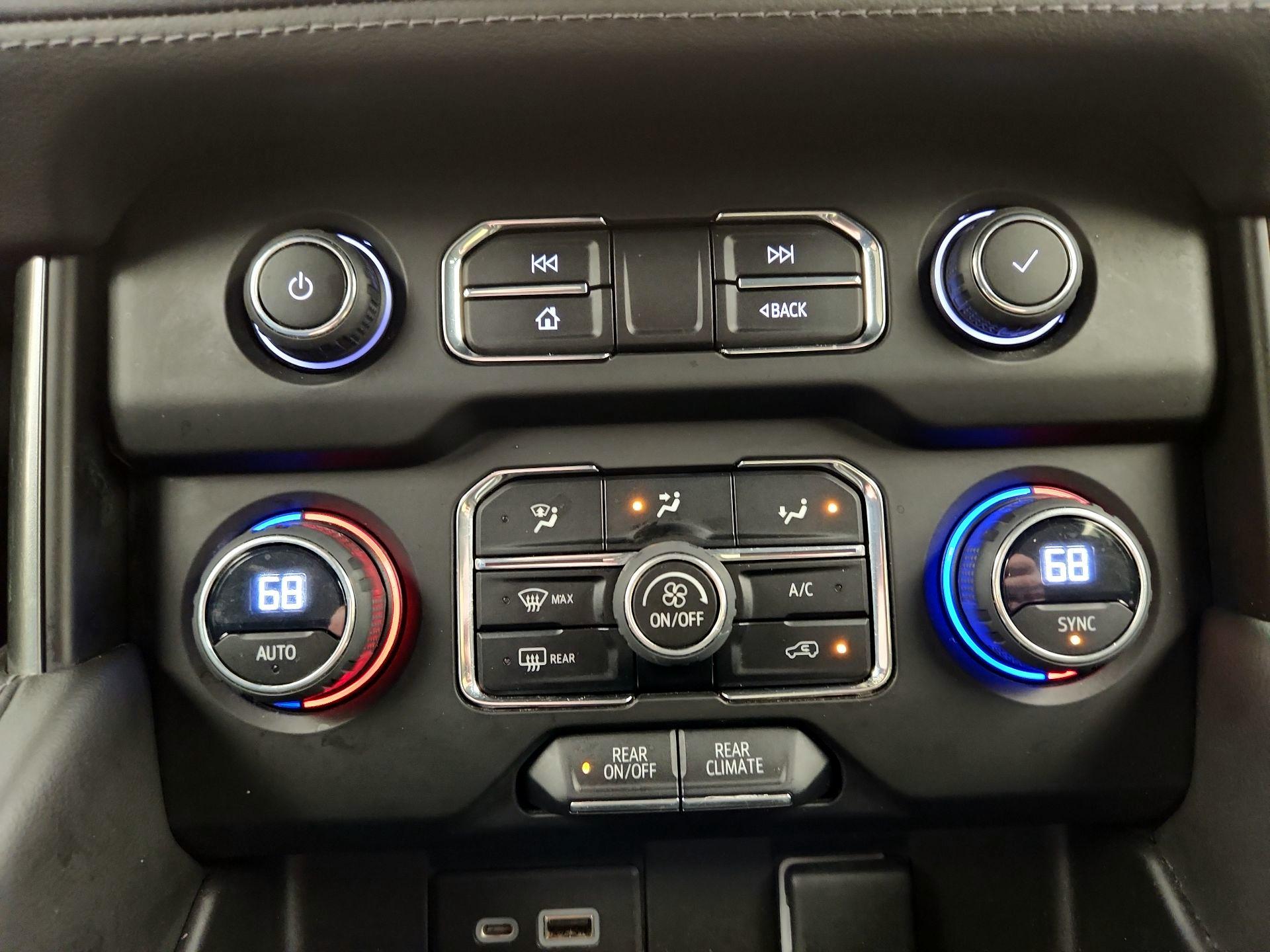 Thumbnail: 2023 Chevrolet Suburban - 16