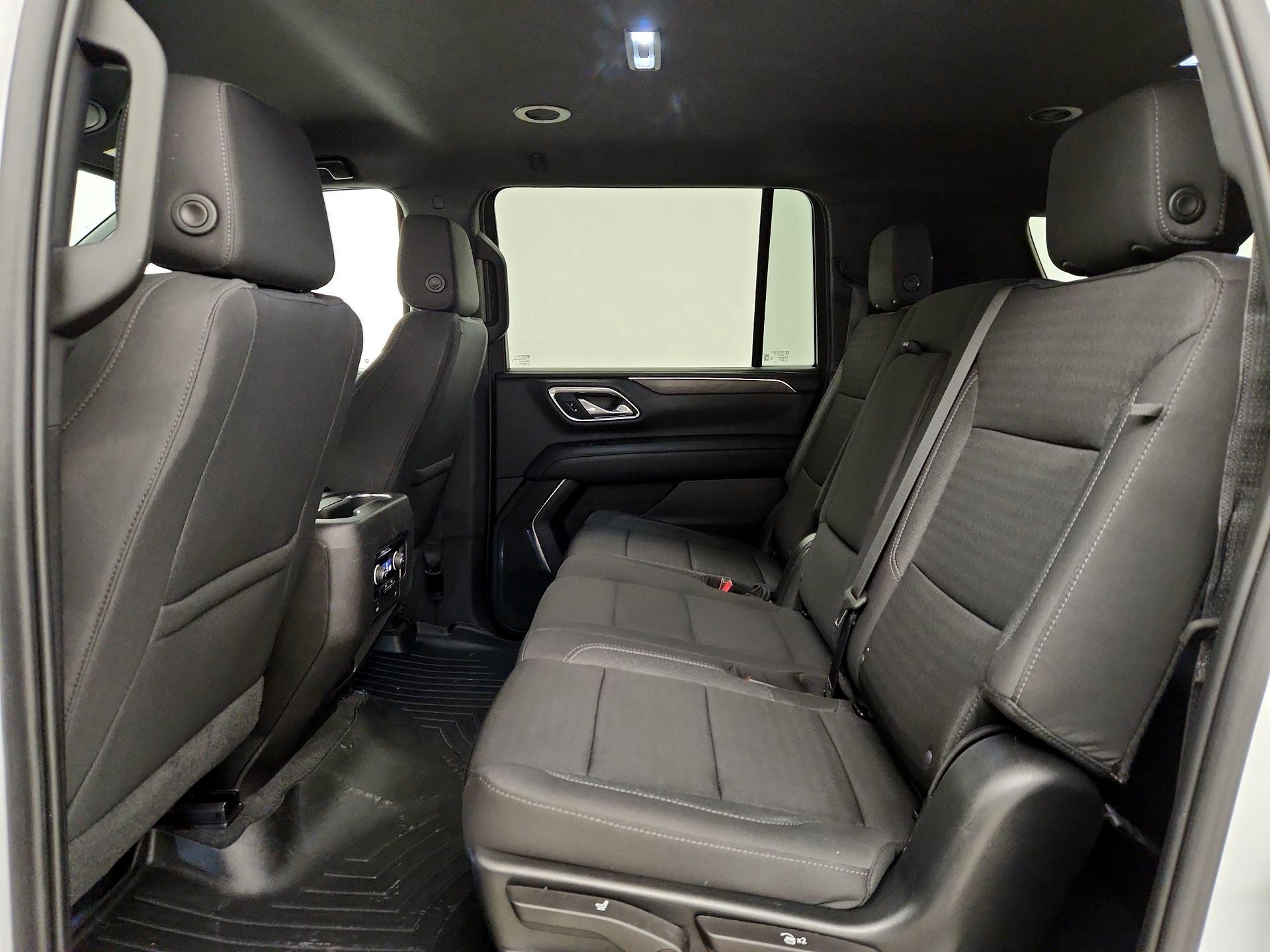 Thumbnail: 2023 Chevrolet Suburban - 19