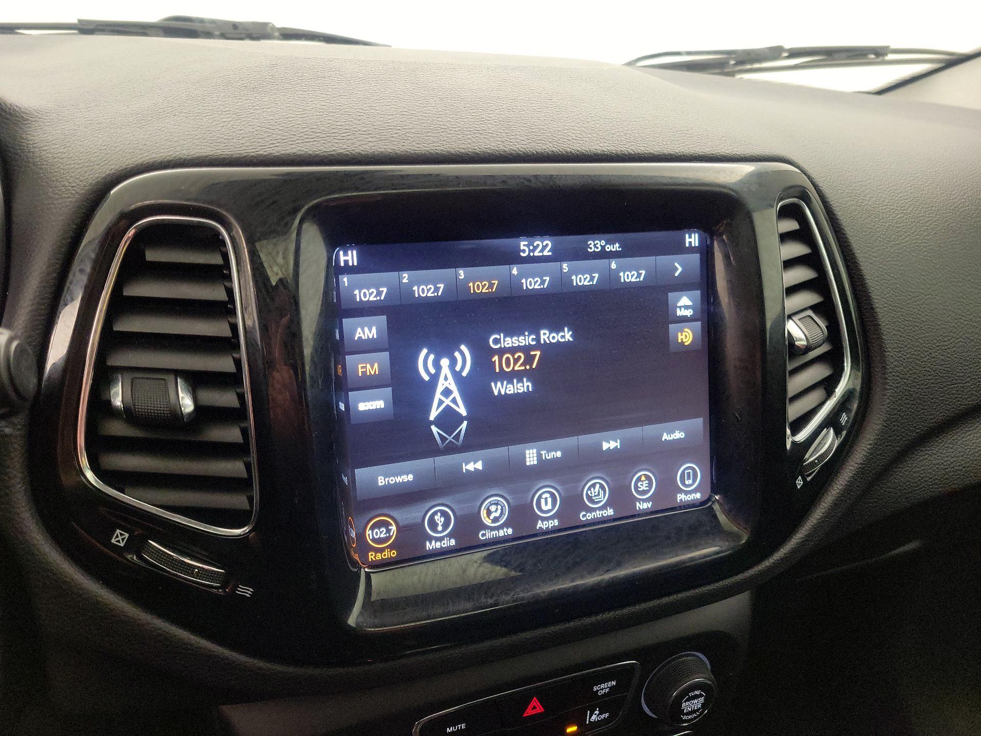 Thumbnail: 2018 Jeep Compass - 16