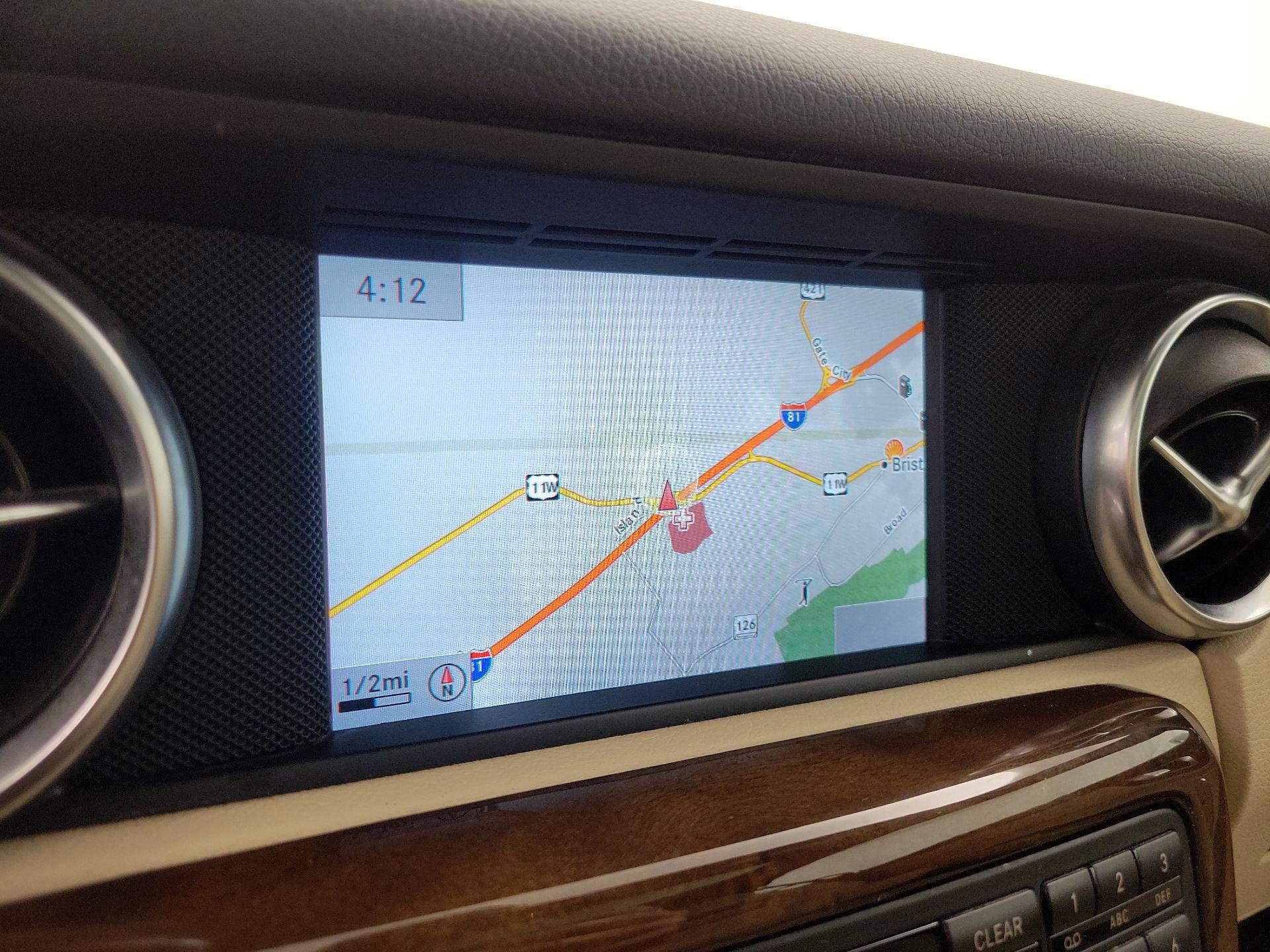 Thumbnail: 2015 Mercedes-Benz SLK - 14