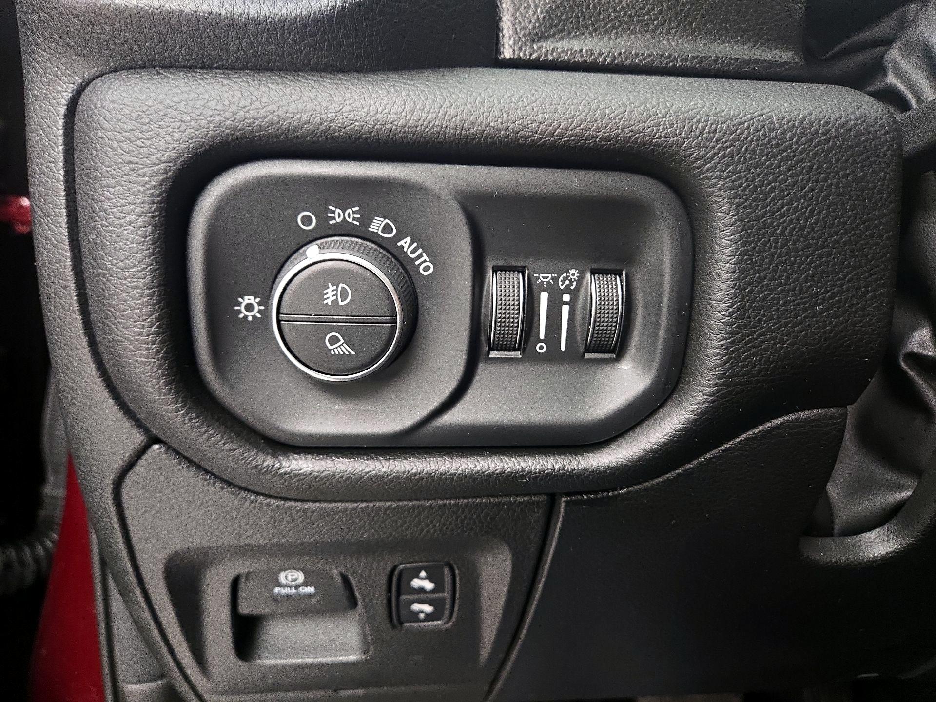 Thumbnail: 2022 RAM 1500 - 13