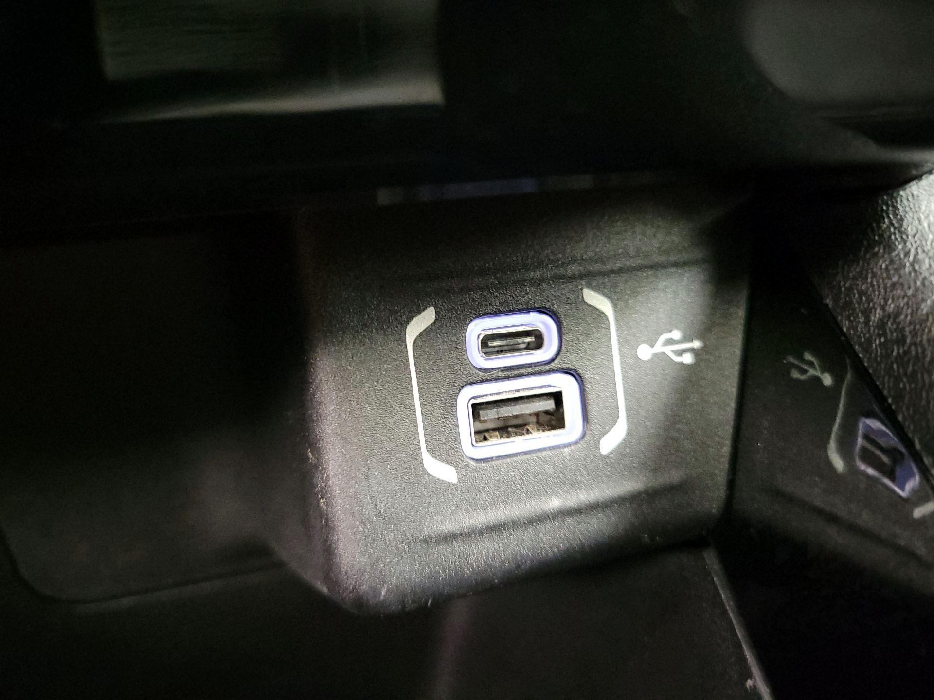 Thumbnail: 2022 Jeep Compass - 19