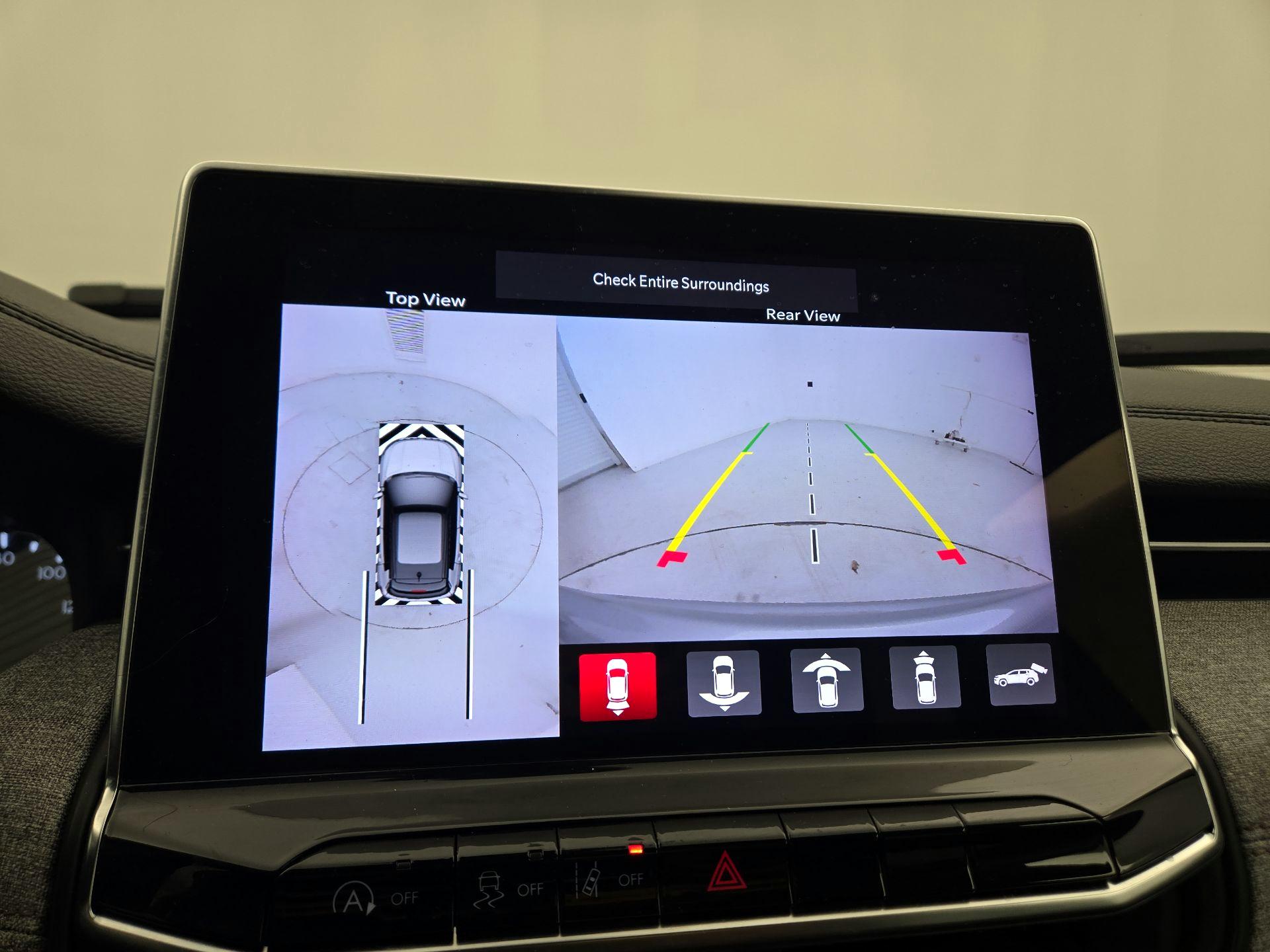 Thumbnail: 2022 Jeep Compass - 14