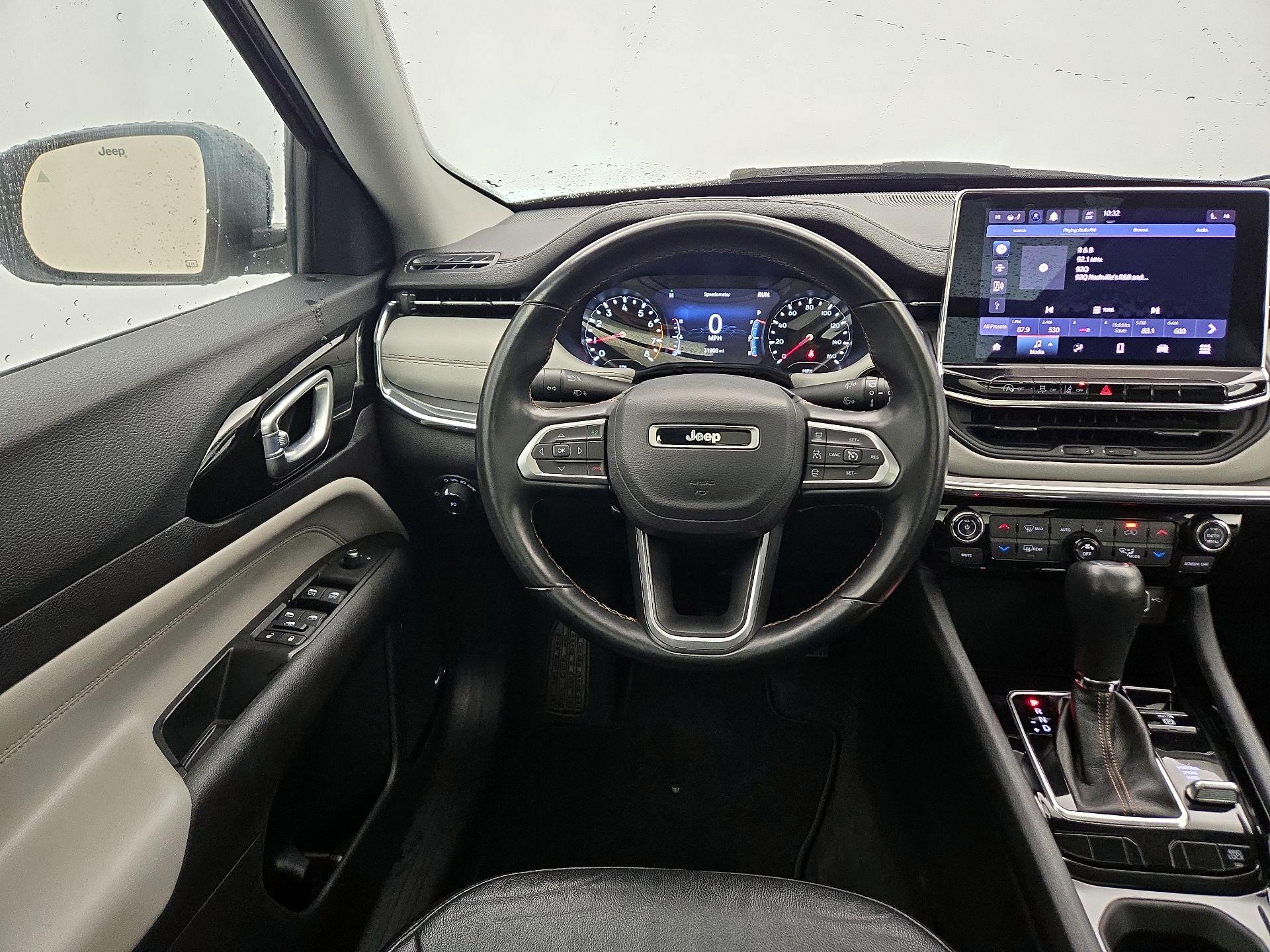 Thumbnail: 2022 Jeep Compass - 10