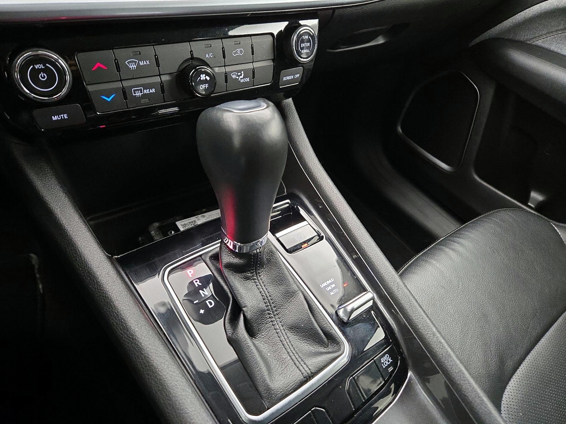 Thumbnail: 2022 Jeep Compass - 17