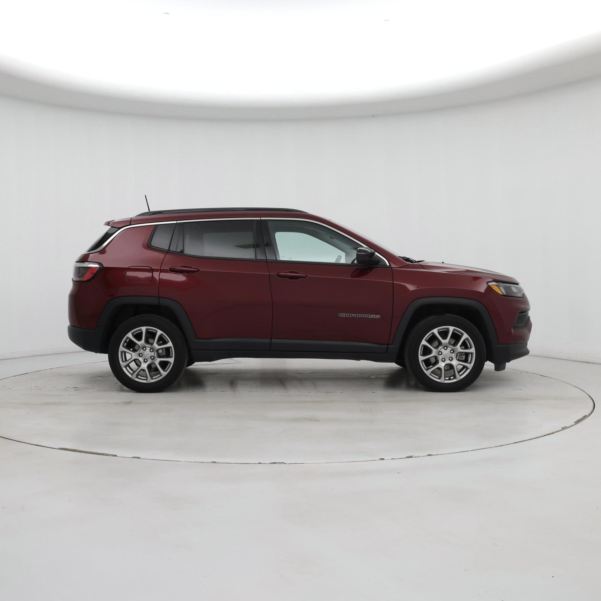 Thumbnail: 2022 Jeep Compass - 7