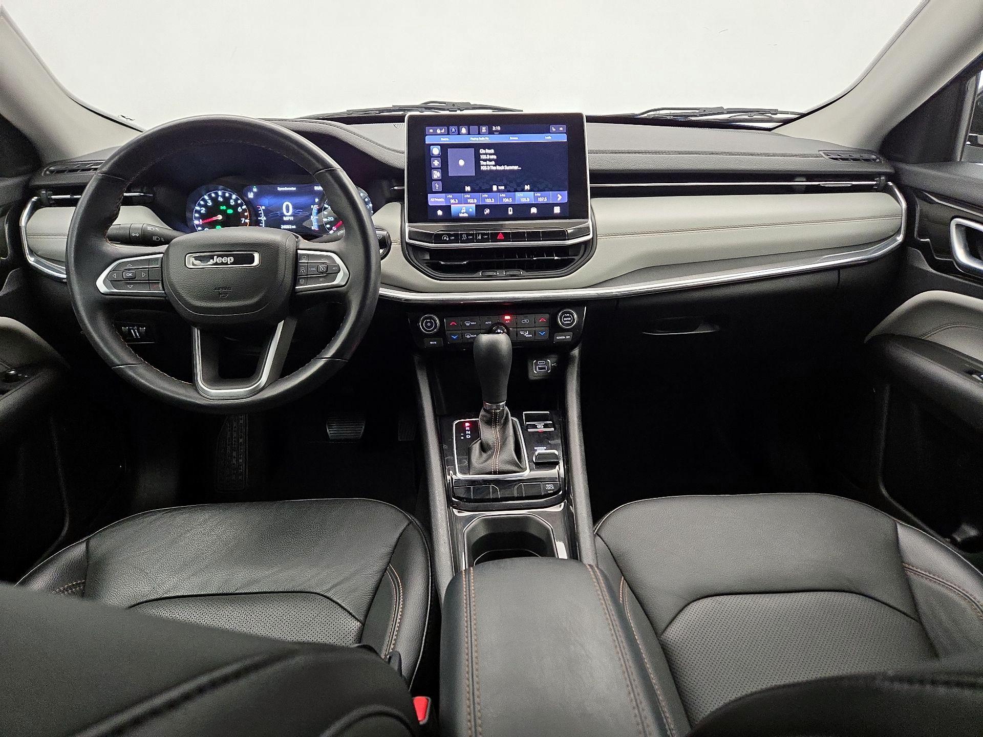 Thumbnail: 2022 Jeep Compass - 9