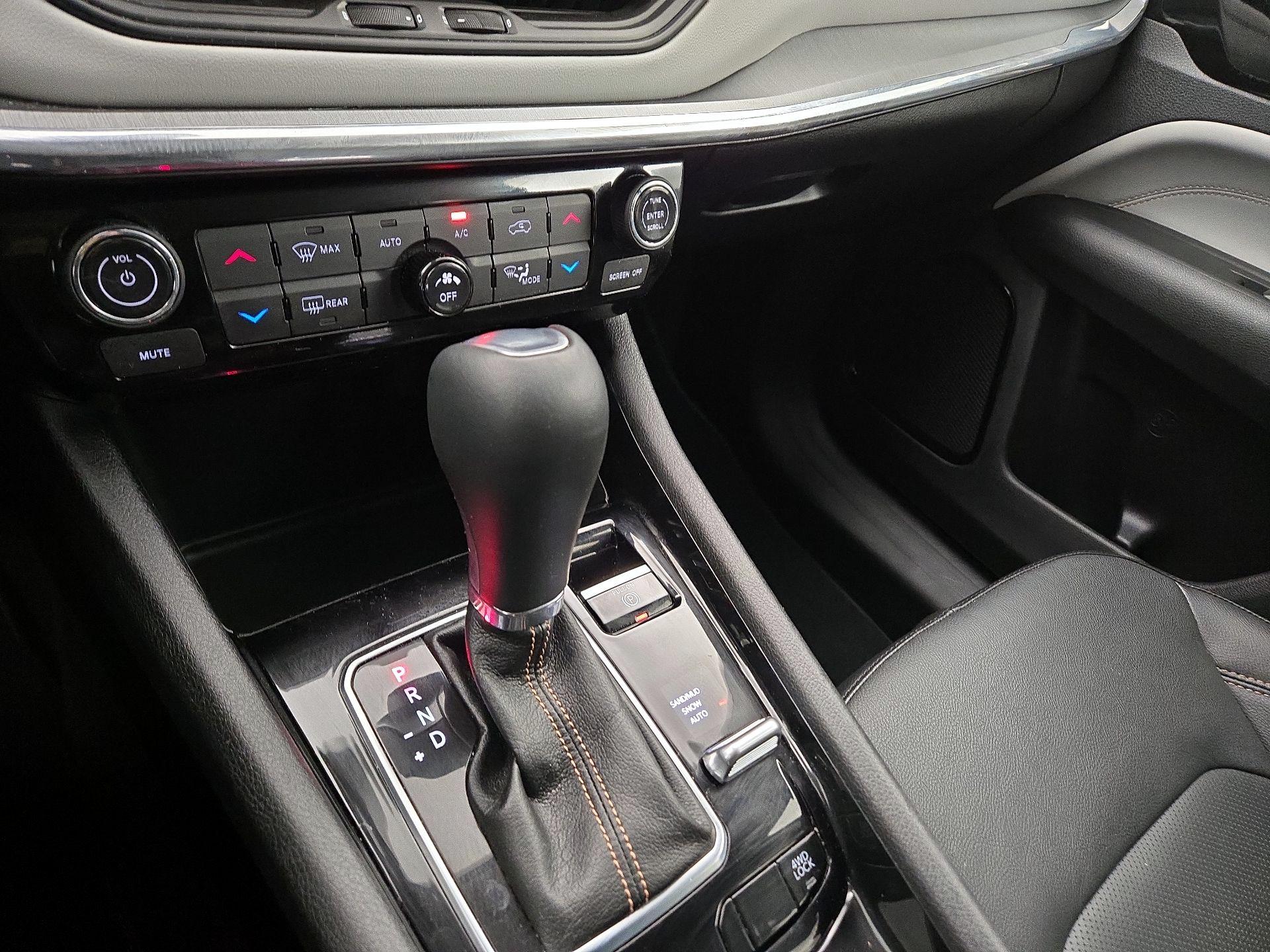 Thumbnail: 2022 Jeep Compass - 17