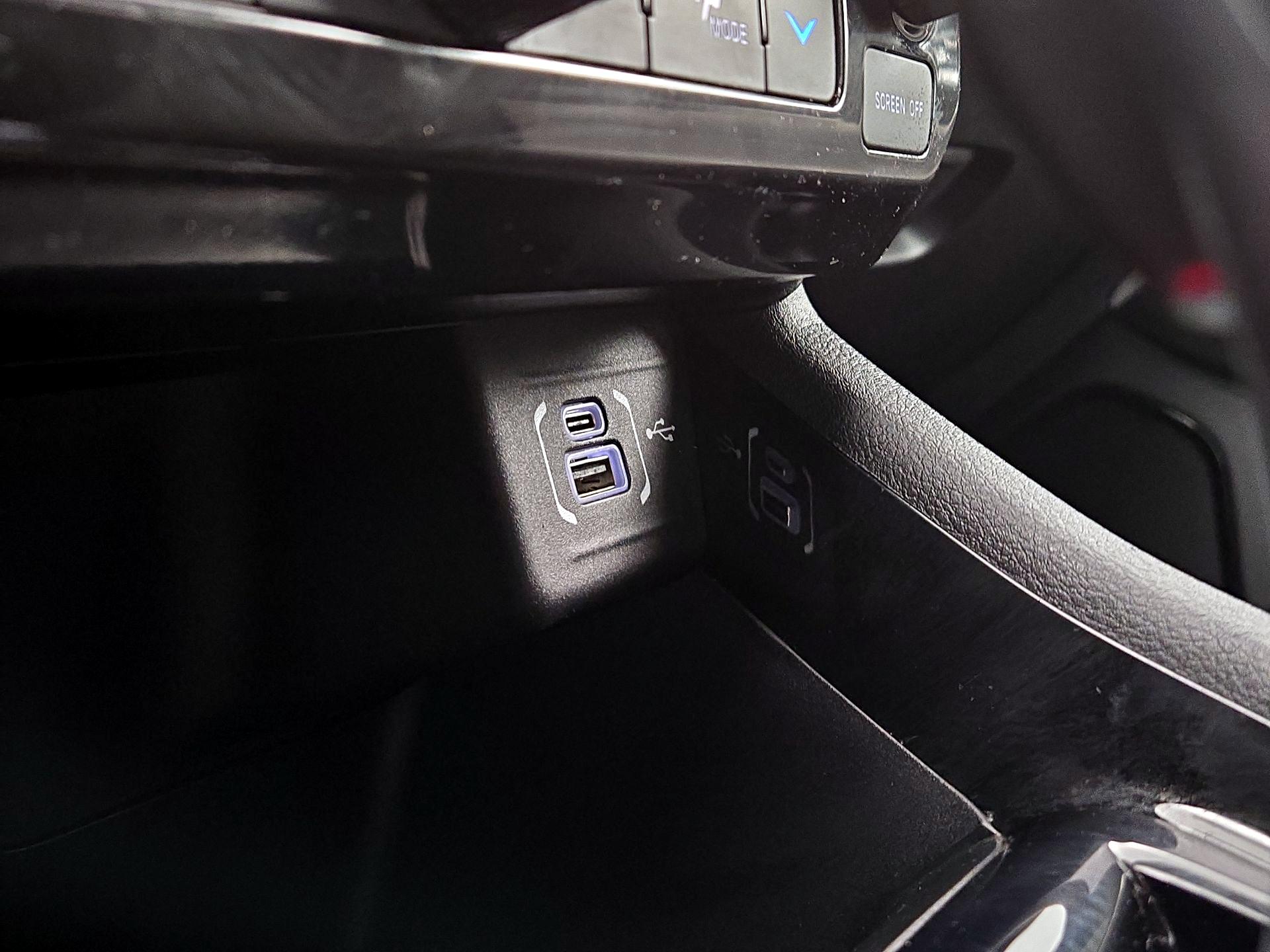 Thumbnail: 2022 Jeep Compass - 18