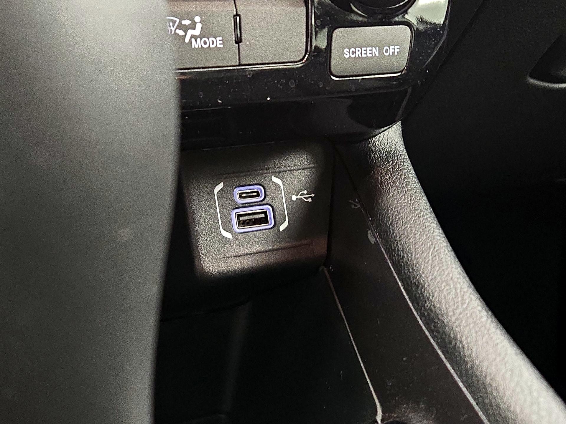 Thumbnail: 2022 Jeep Compass - 18