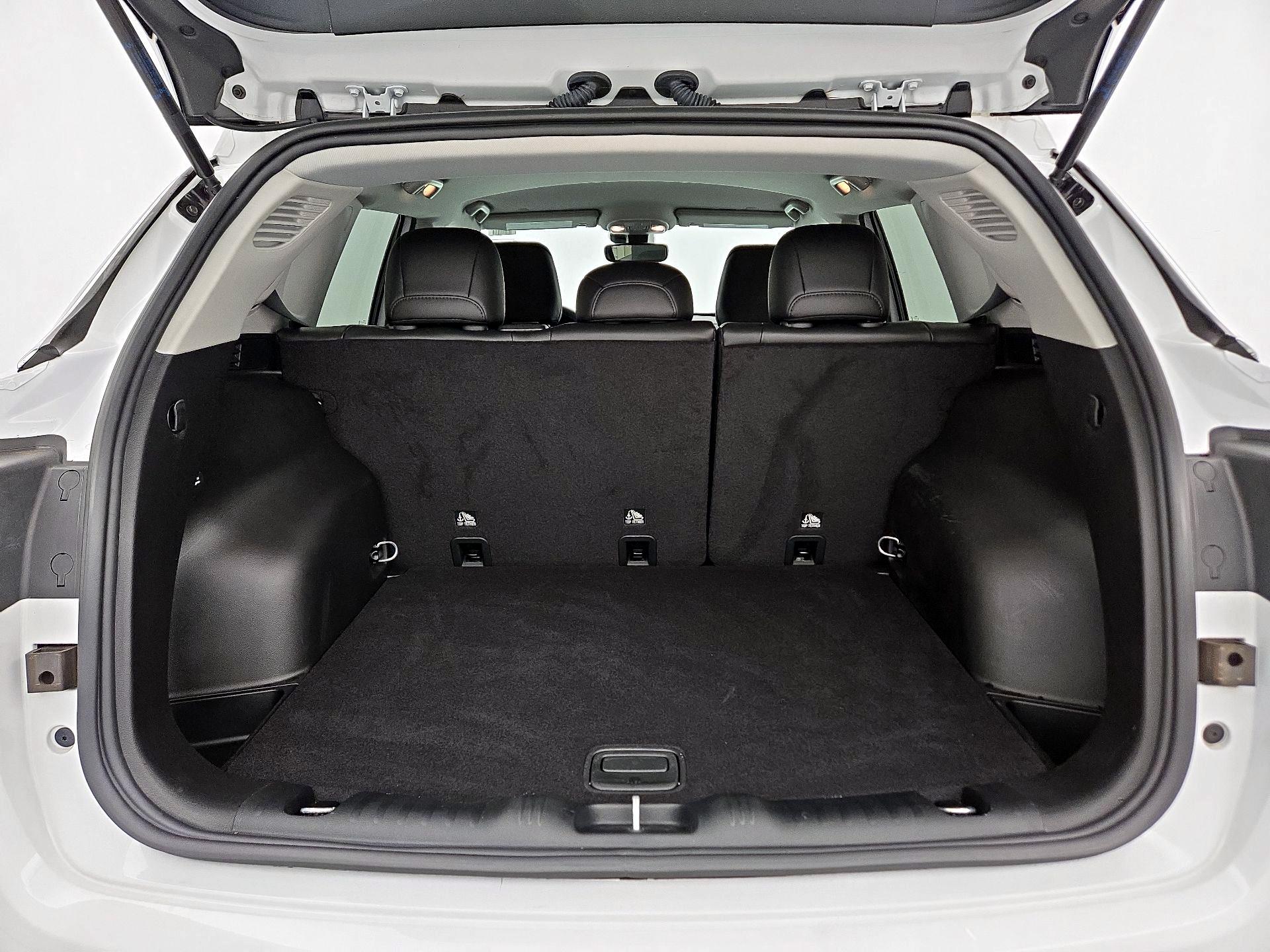 Thumbnail: 2022 Jeep Compass - 20