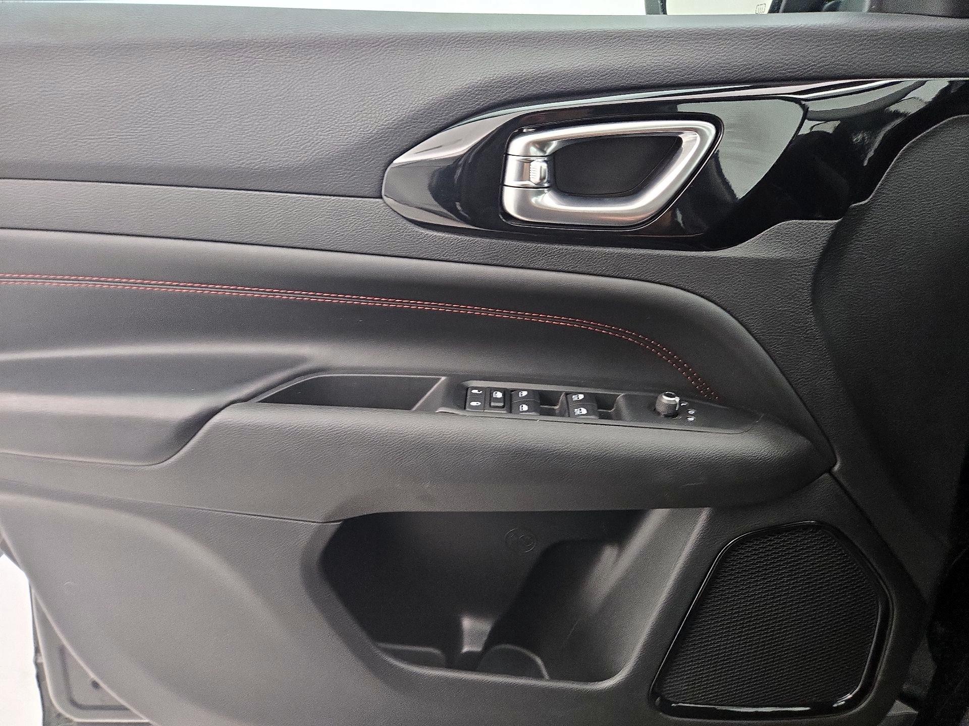 Thumbnail: 2022 Jeep Compass - 12