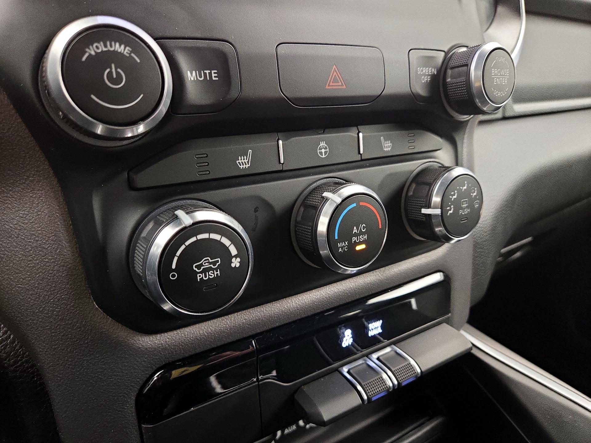 Thumbnail: 2023 RAM 1500 - 16