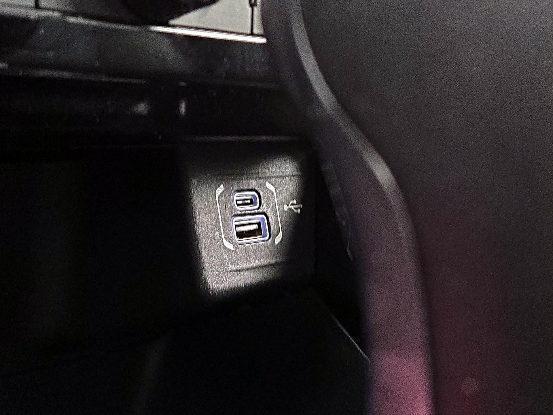 Thumbnail: 2022 Jeep Compass - 18