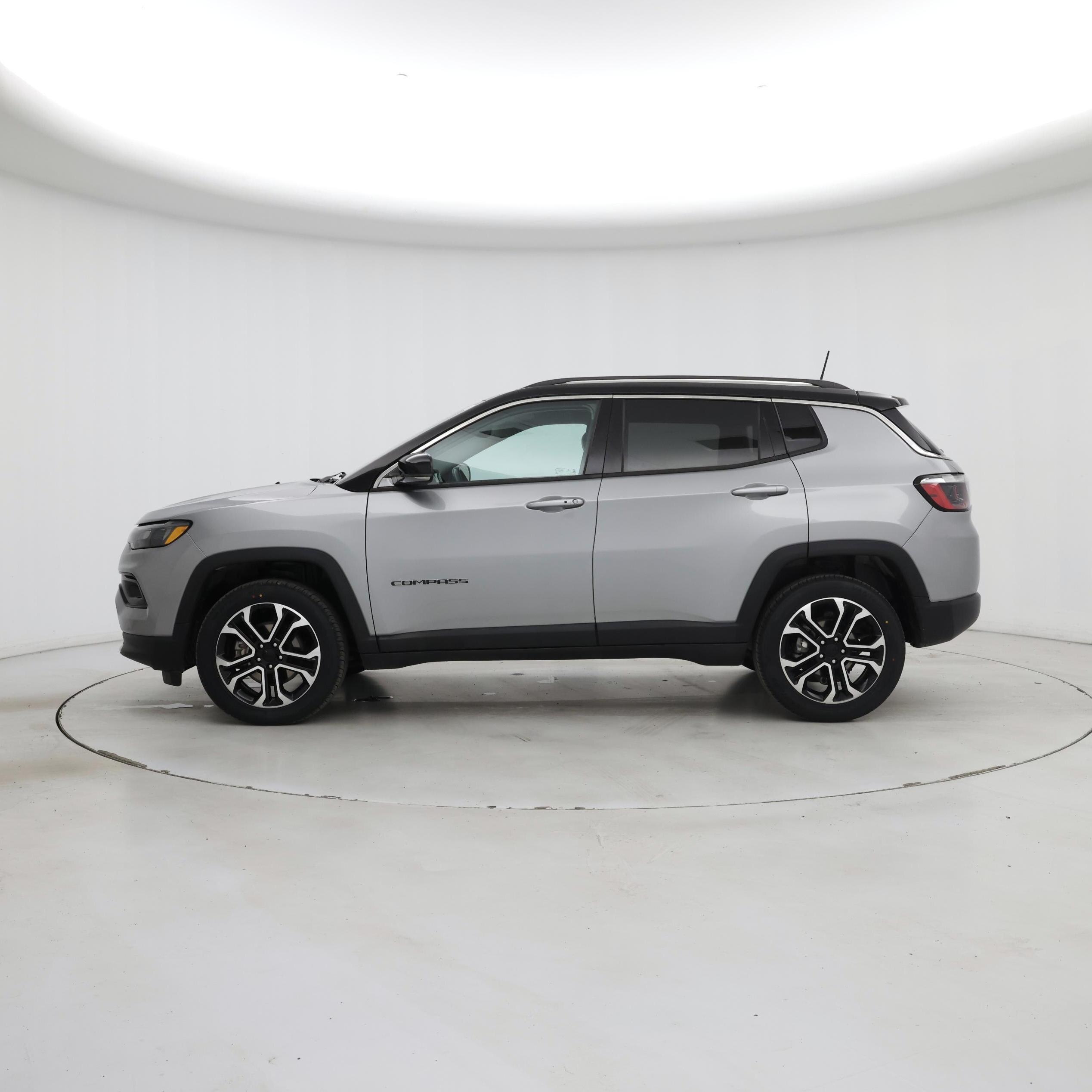 Thumbnail: 2022 Jeep Compass - 3