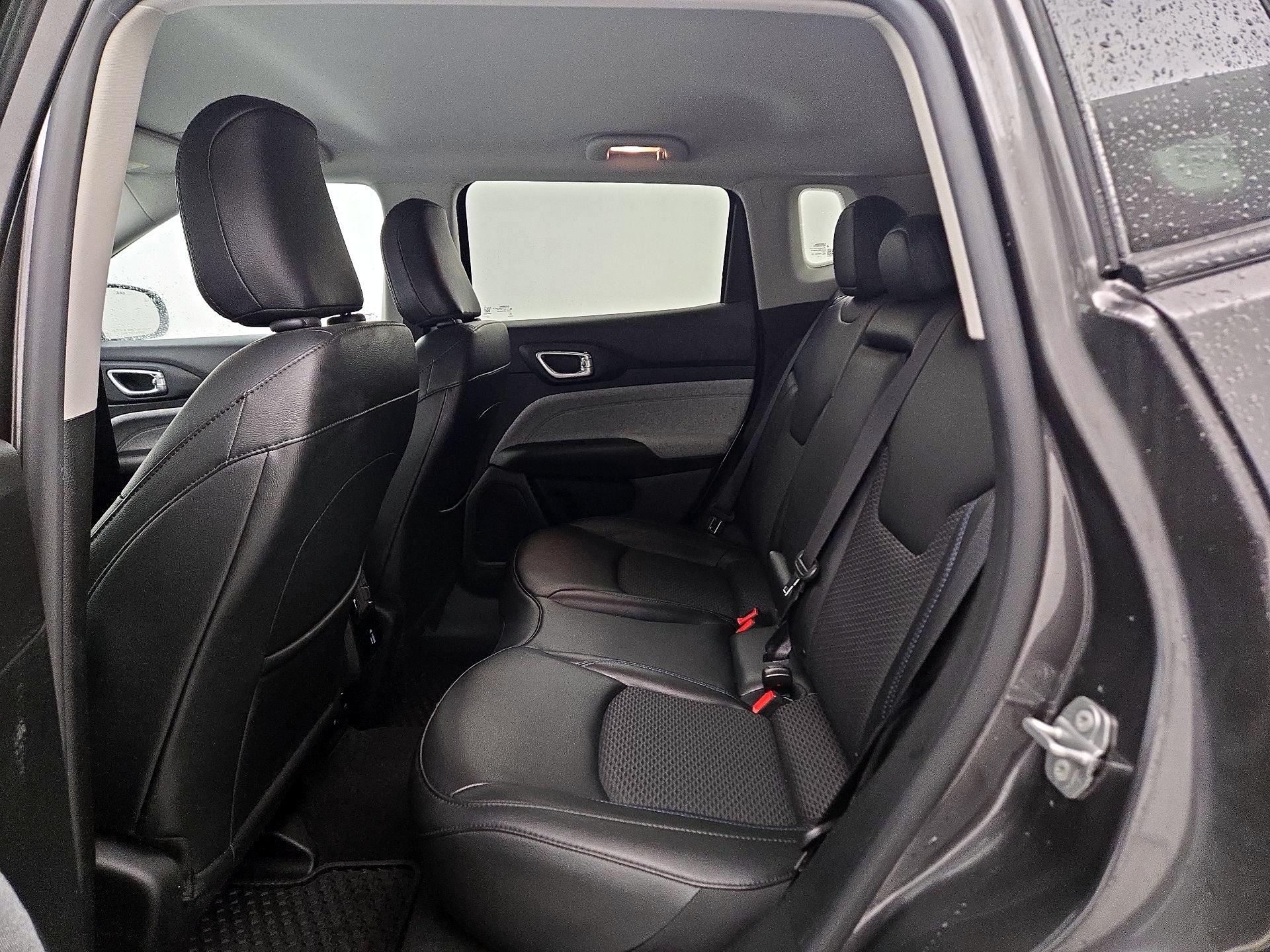 Thumbnail: 2022 Jeep Compass - 19