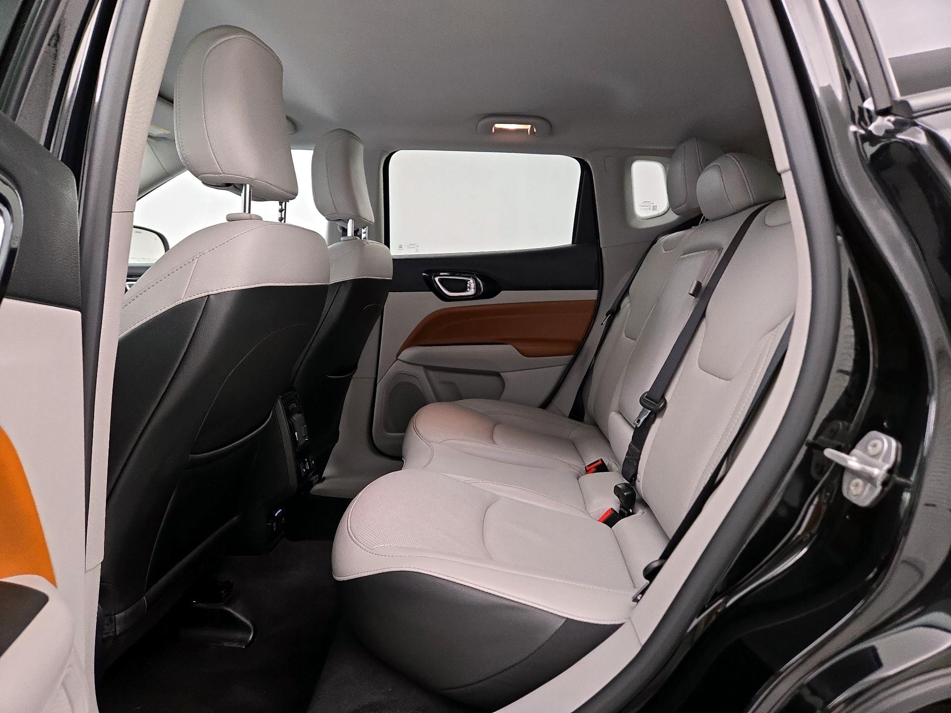 Thumbnail: 2022 Jeep Compass - 20