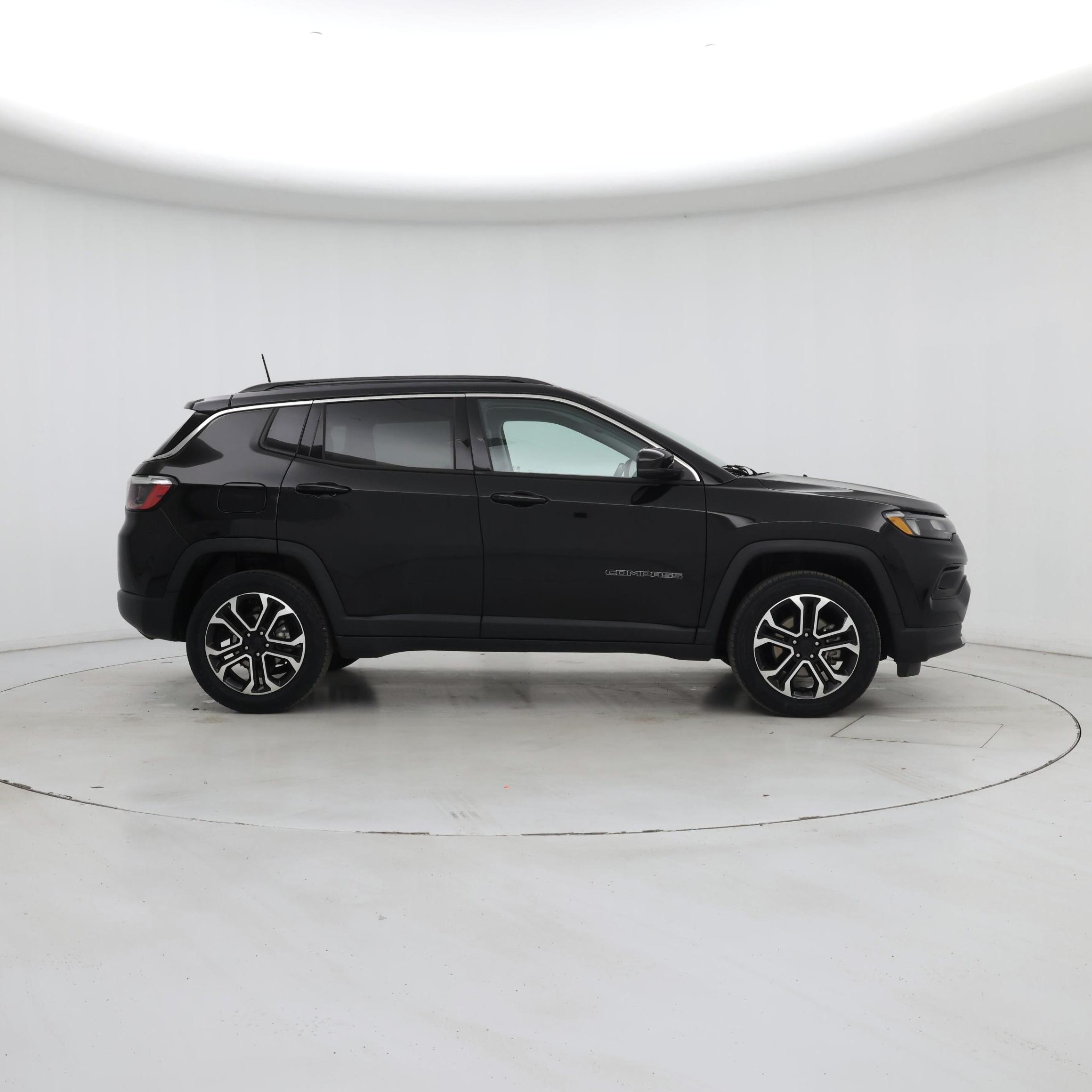 Thumbnail: 2022 Jeep Compass - 7