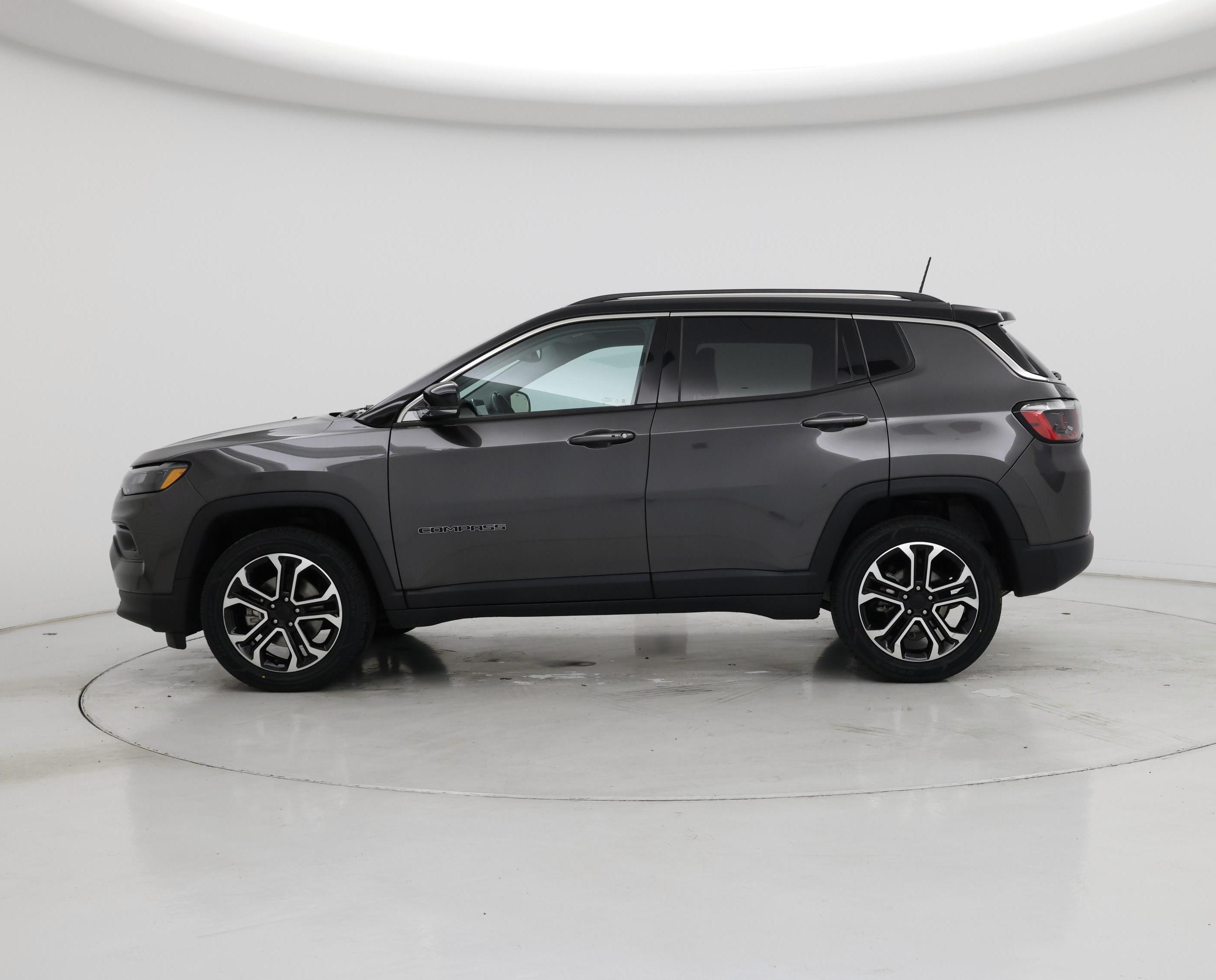 Thumbnail: 2022 Jeep Compass - 3
