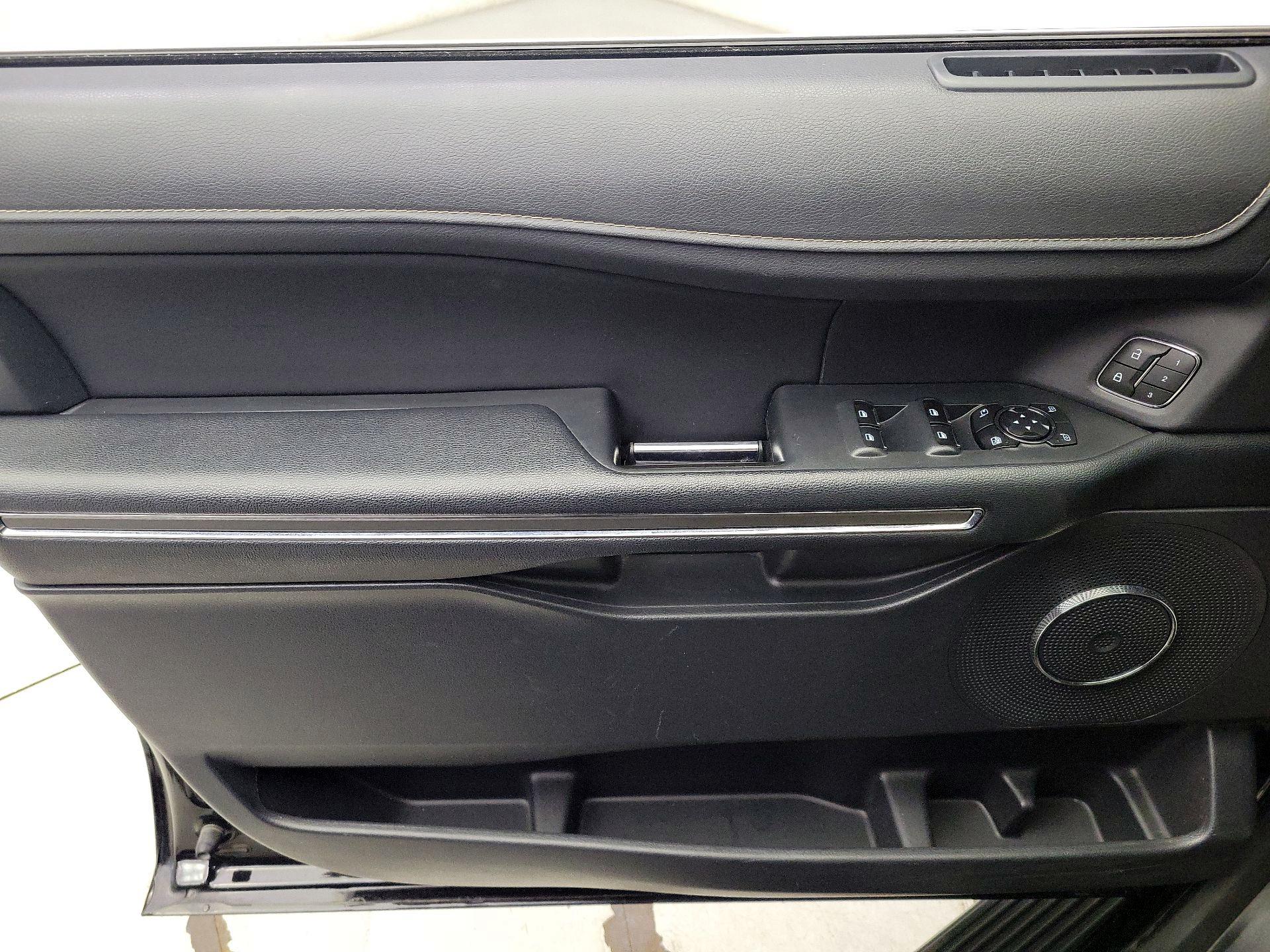 Thumbnail: 2024 Ford Expedition - 12