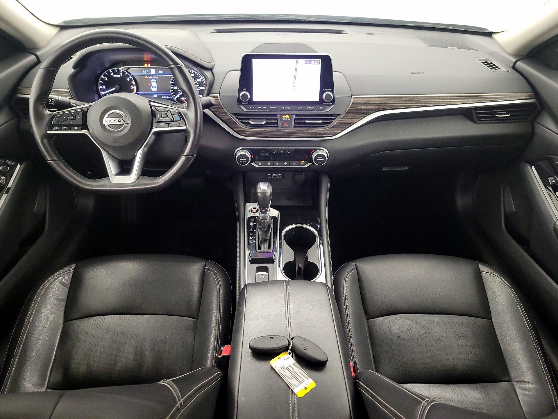 Thumbnail: 2022 Nissan Altima - 9