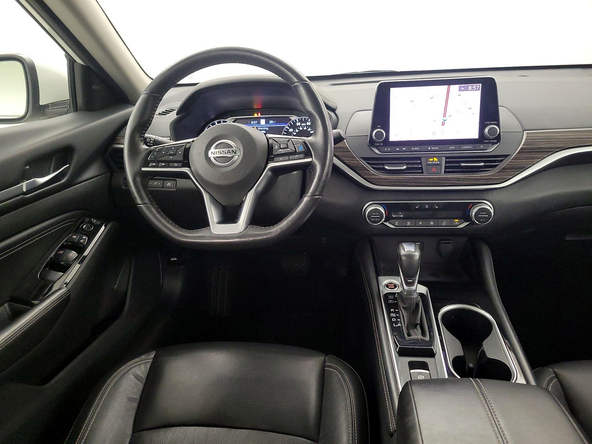 Thumbnail: 2022 Nissan Altima - 10