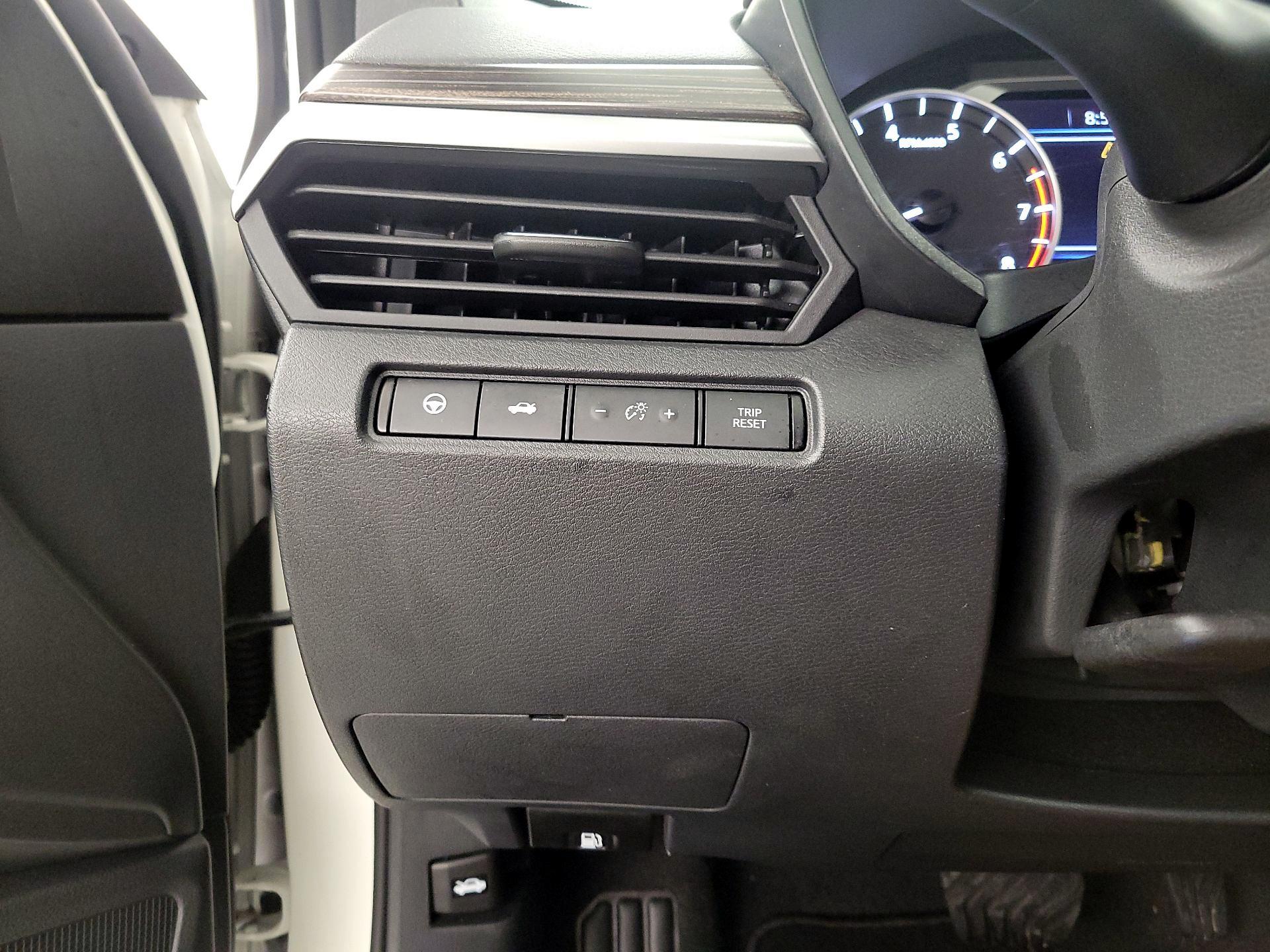 Thumbnail: 2022 Nissan Altima - 13