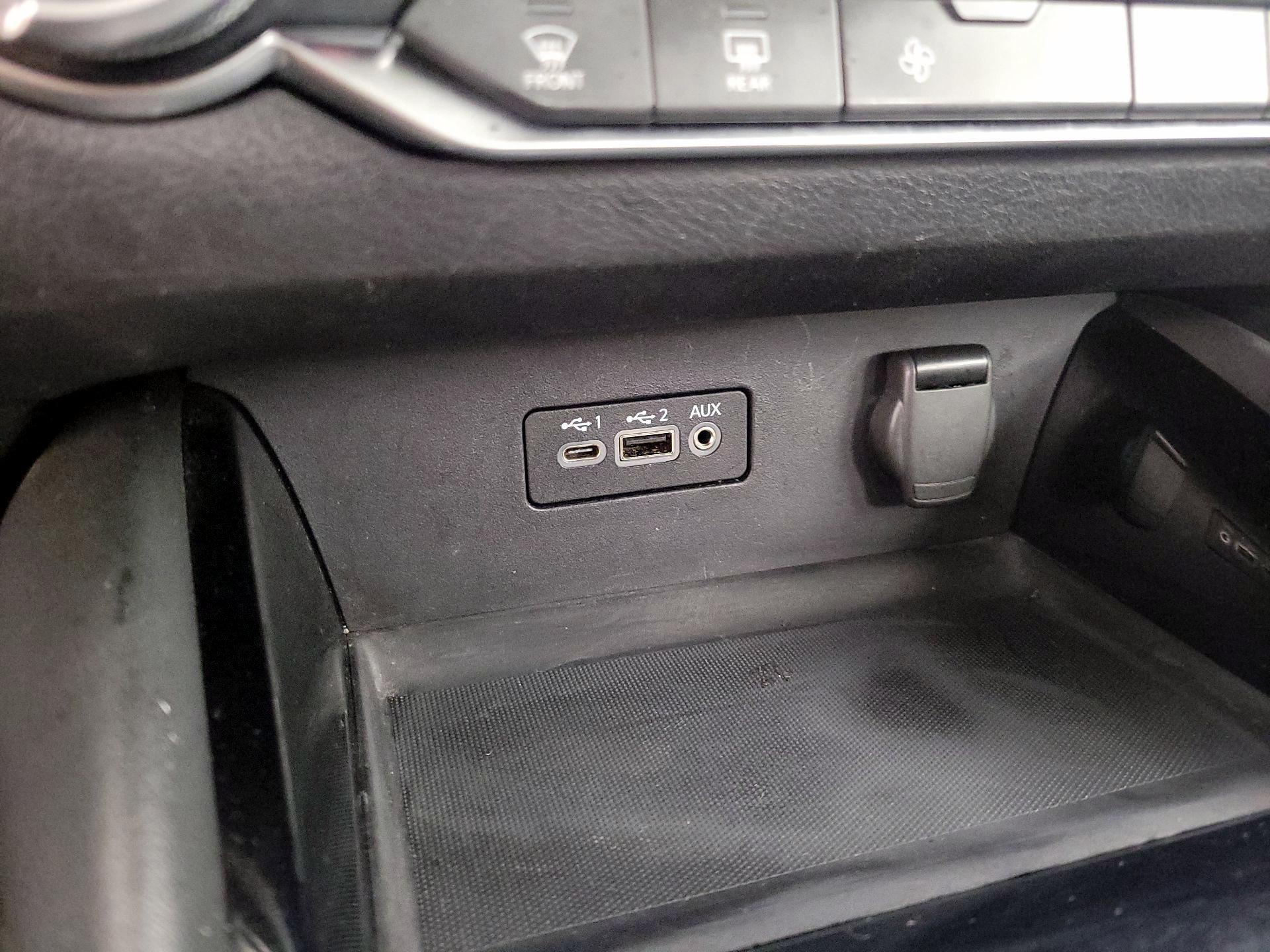 Thumbnail: 2022 Nissan Altima - 19