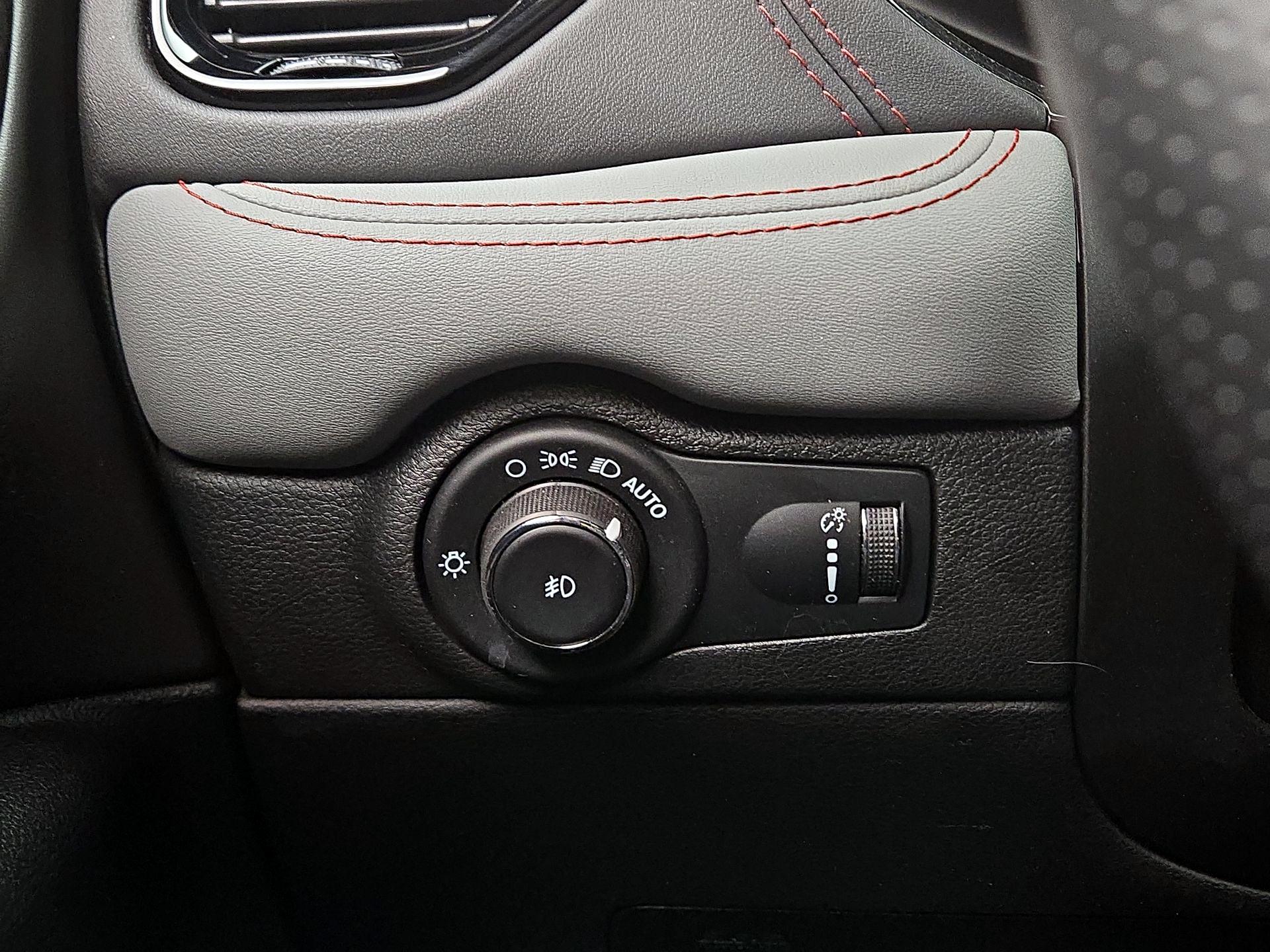 Thumbnail: 2023 Dodge Durango - 13