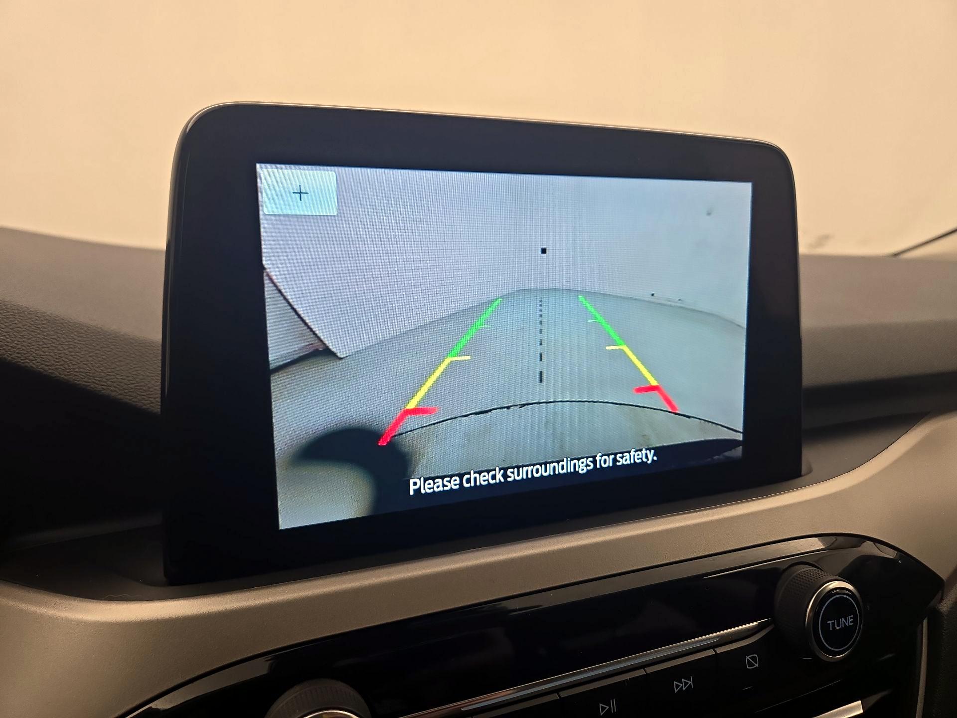 Thumbnail: 2022 Ford Escape - 15