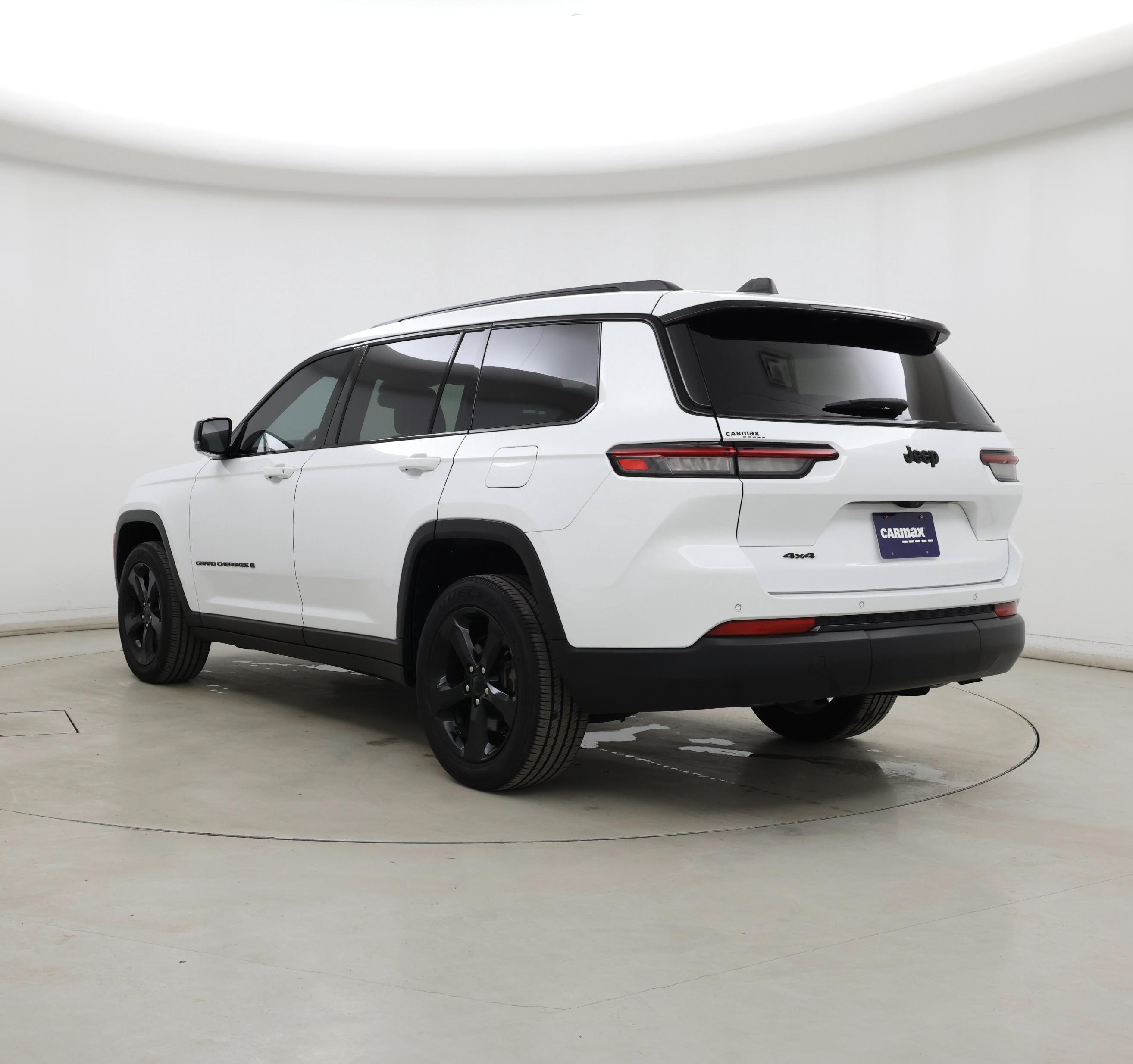 Thumbnail: 2023 Jeep Grand Cherokee L - 2