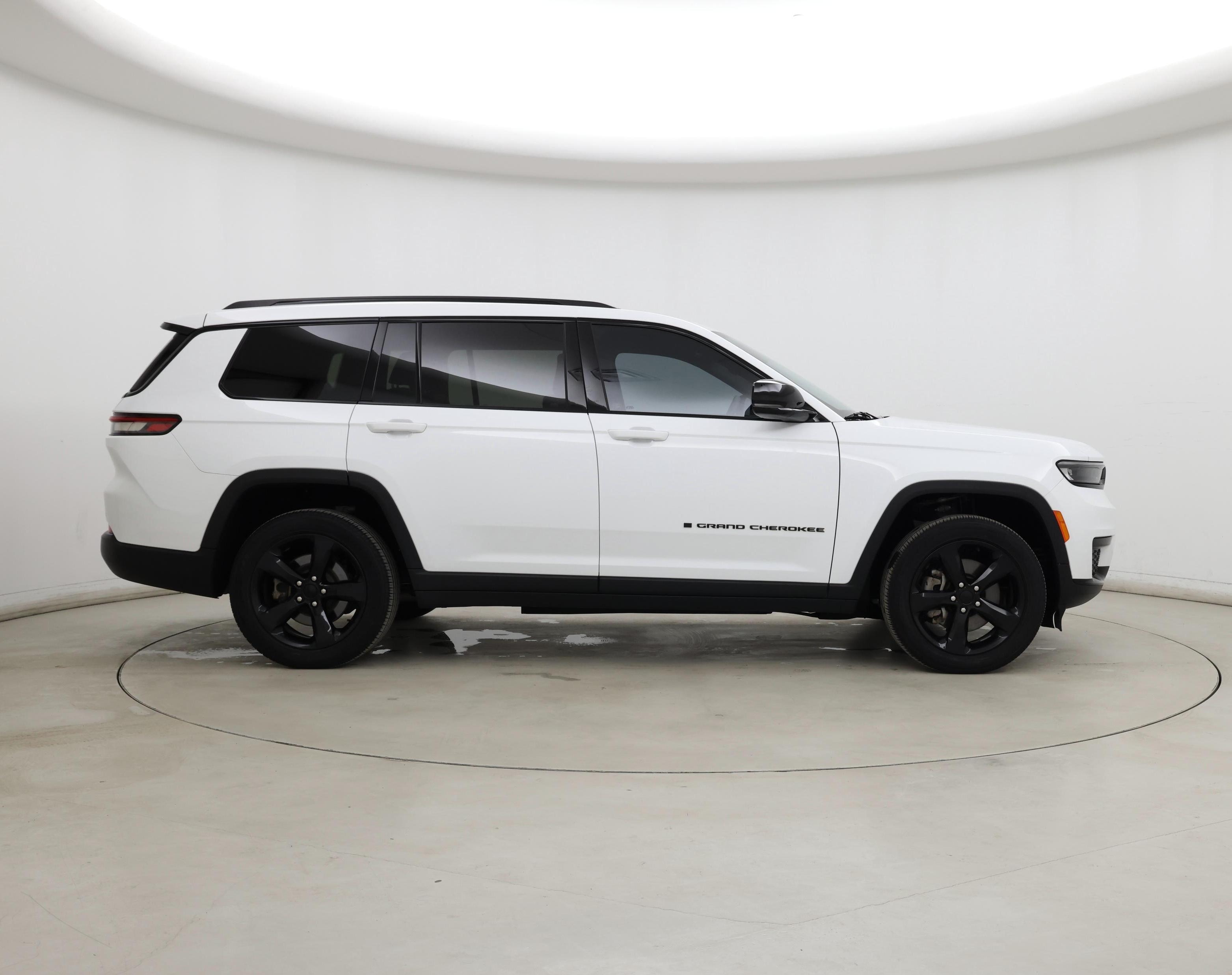 Thumbnail: 2023 Jeep Grand Cherokee L - 7