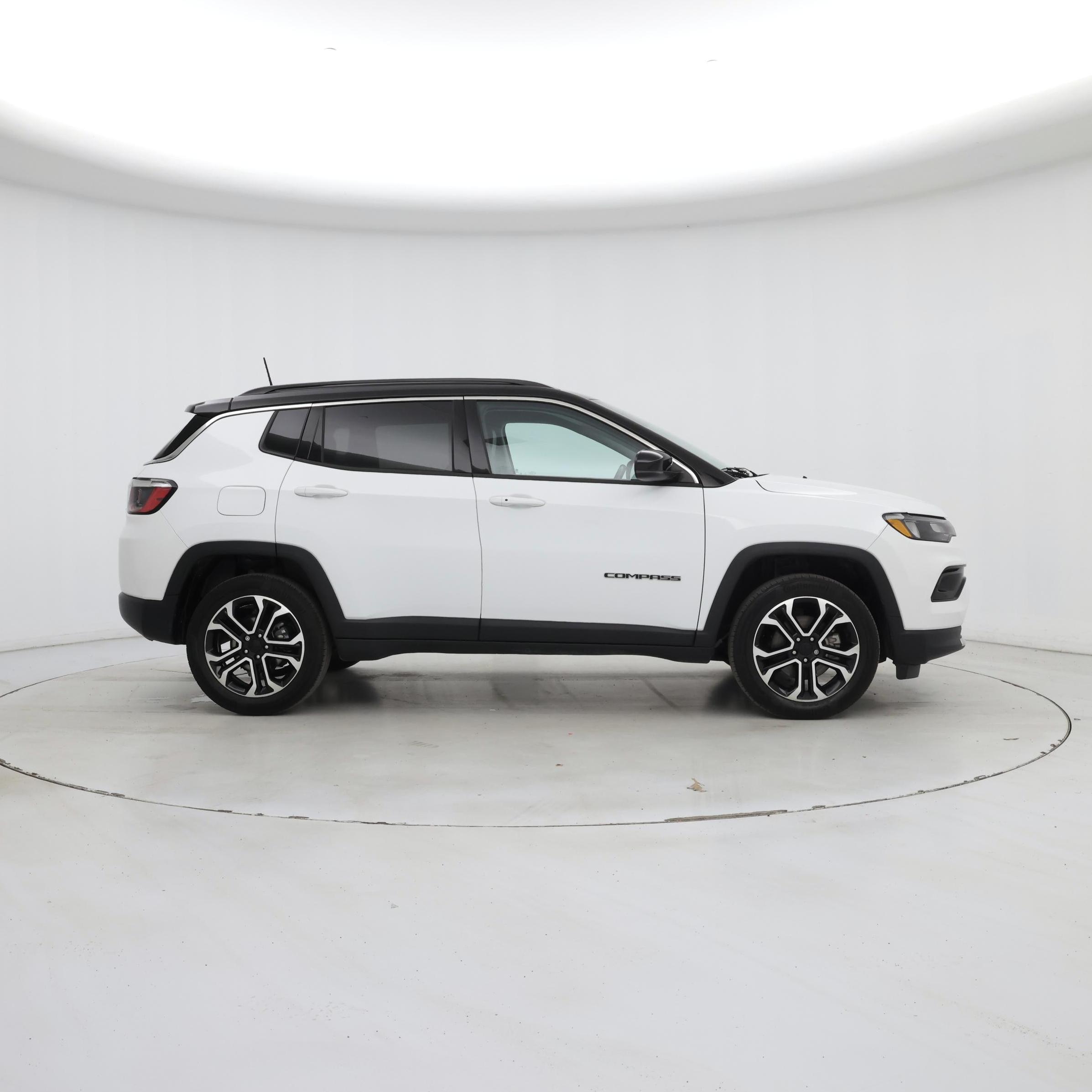 Thumbnail: 2022 Jeep Compass - 7