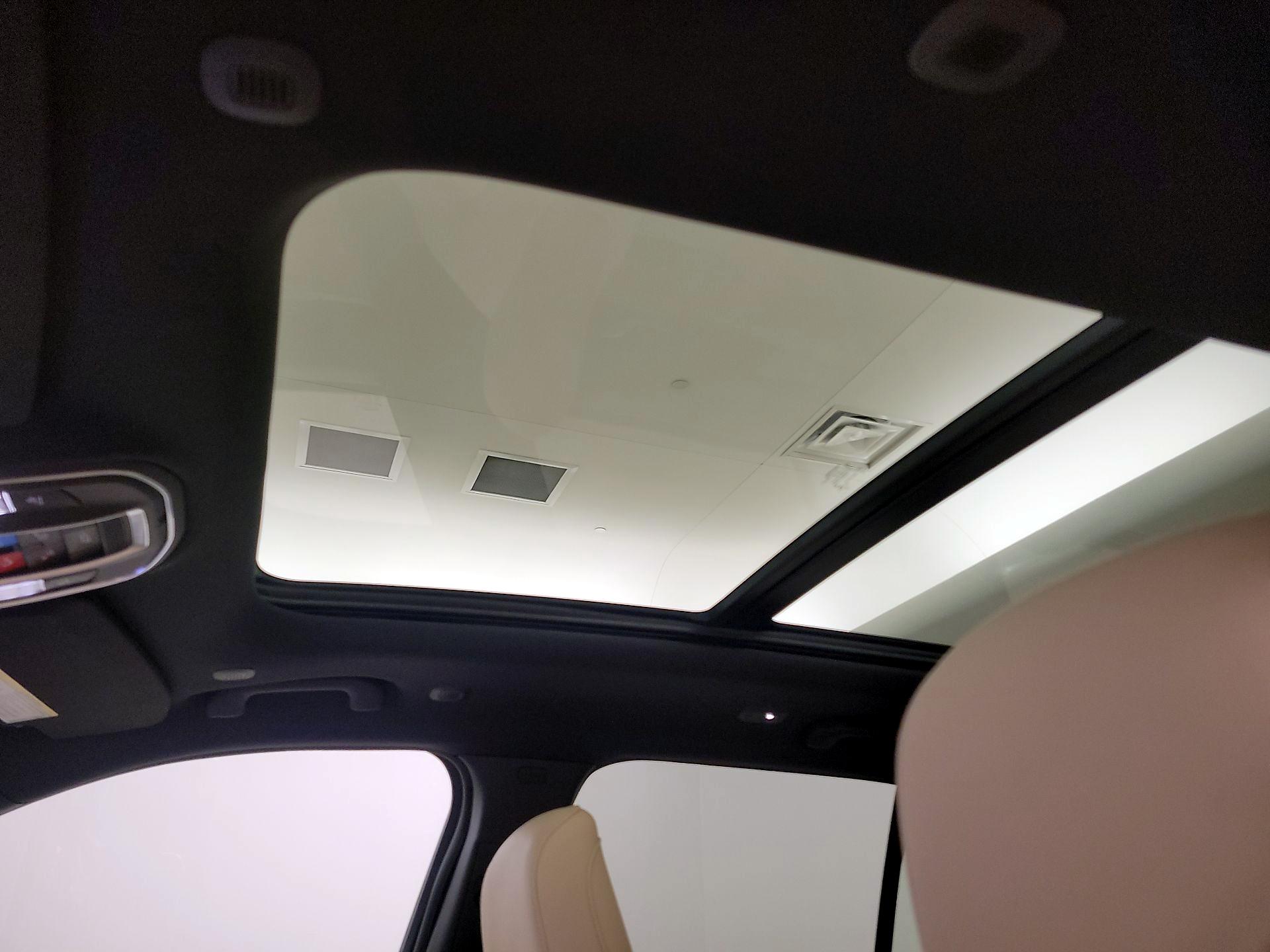 Thumbnail: 2023 Jeep Grand Cherokee - 20