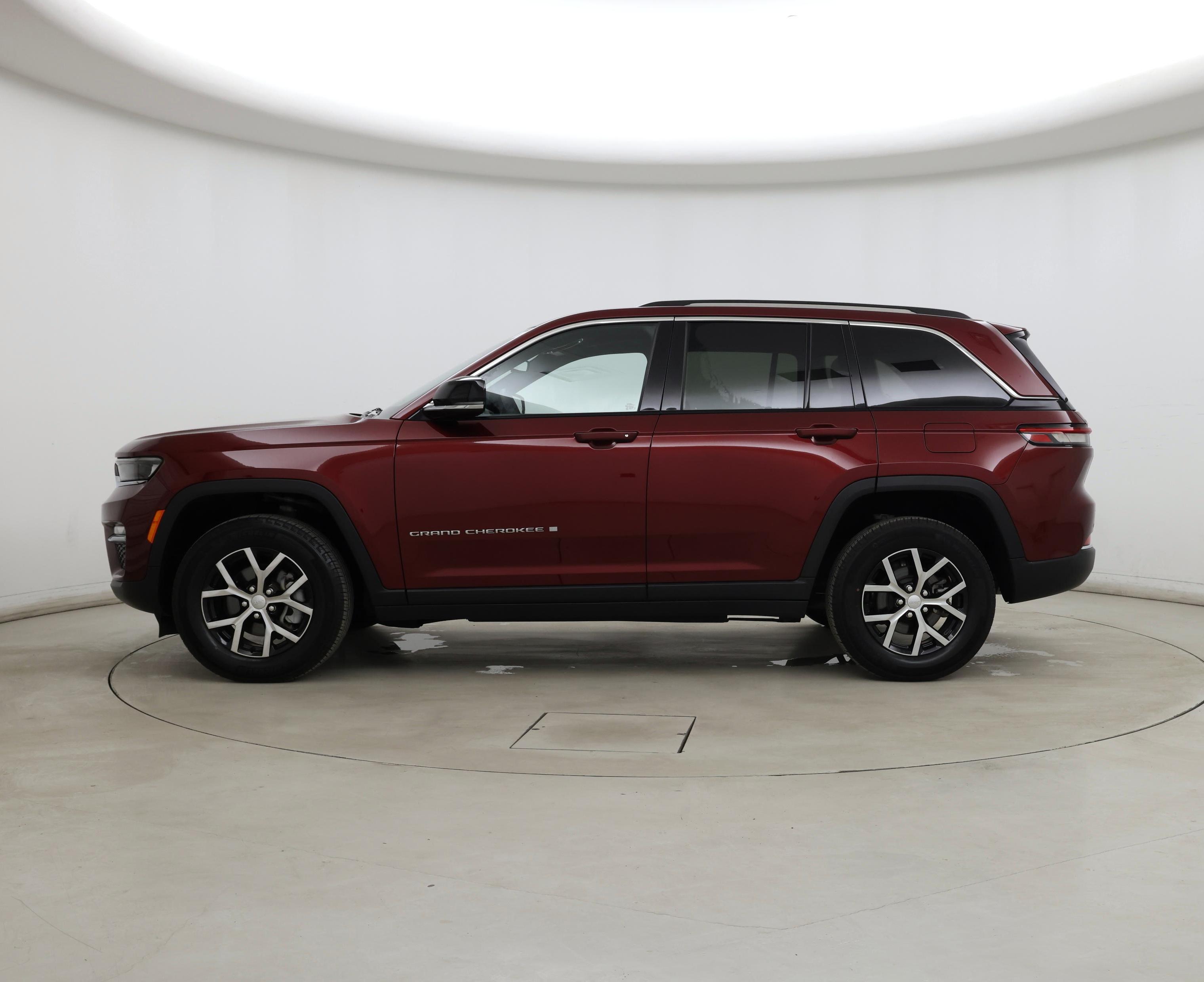 Thumbnail: 2023 Jeep Grand Cherokee - 3