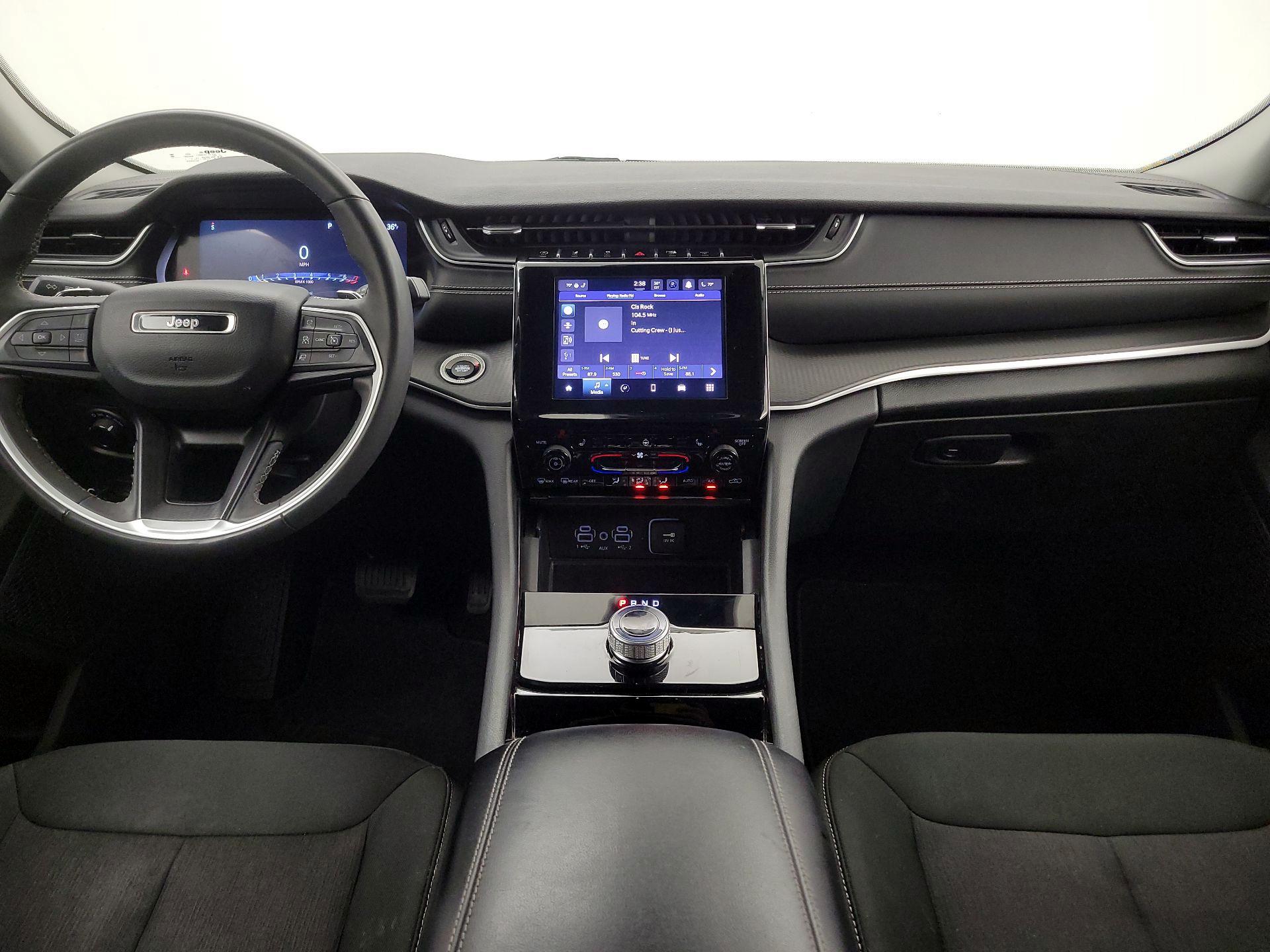 Thumbnail: 2023 Jeep Grand Cherokee - 9