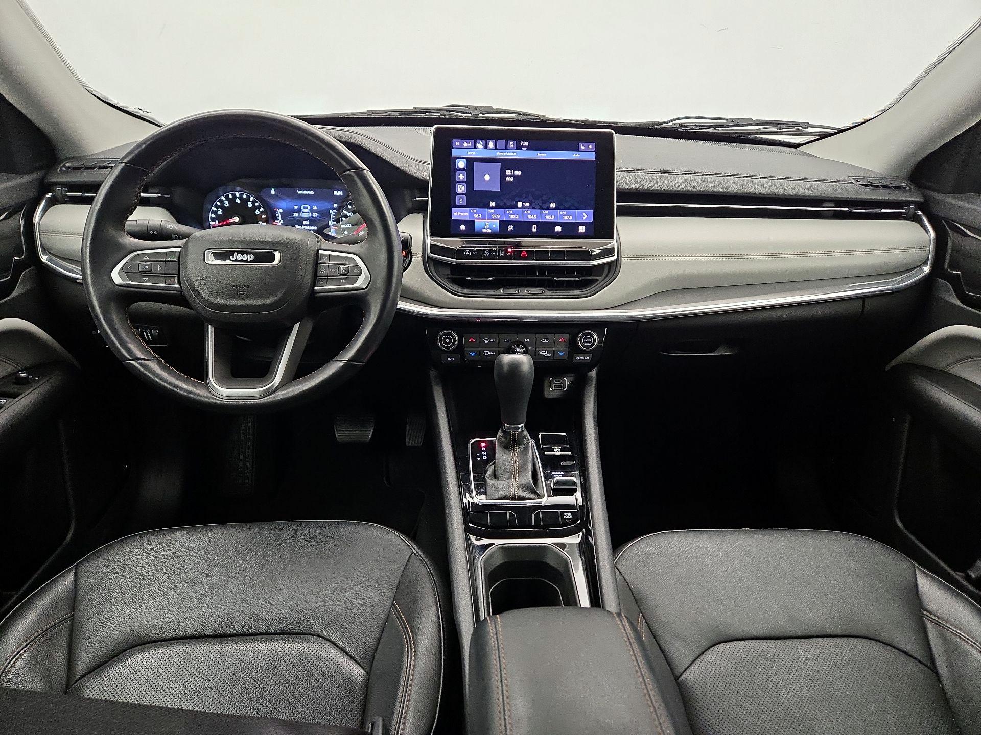 Thumbnail: 2022 Jeep Compass - 9