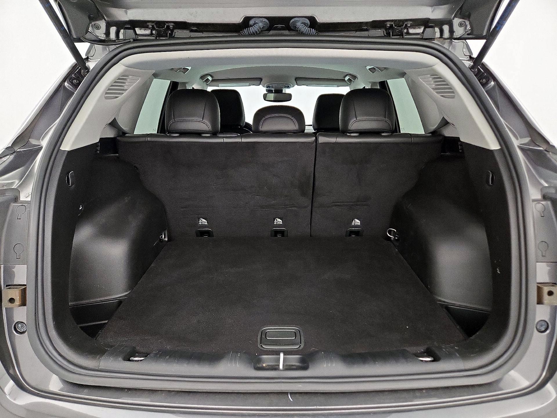 Thumbnail: 2022 Jeep Compass - 20