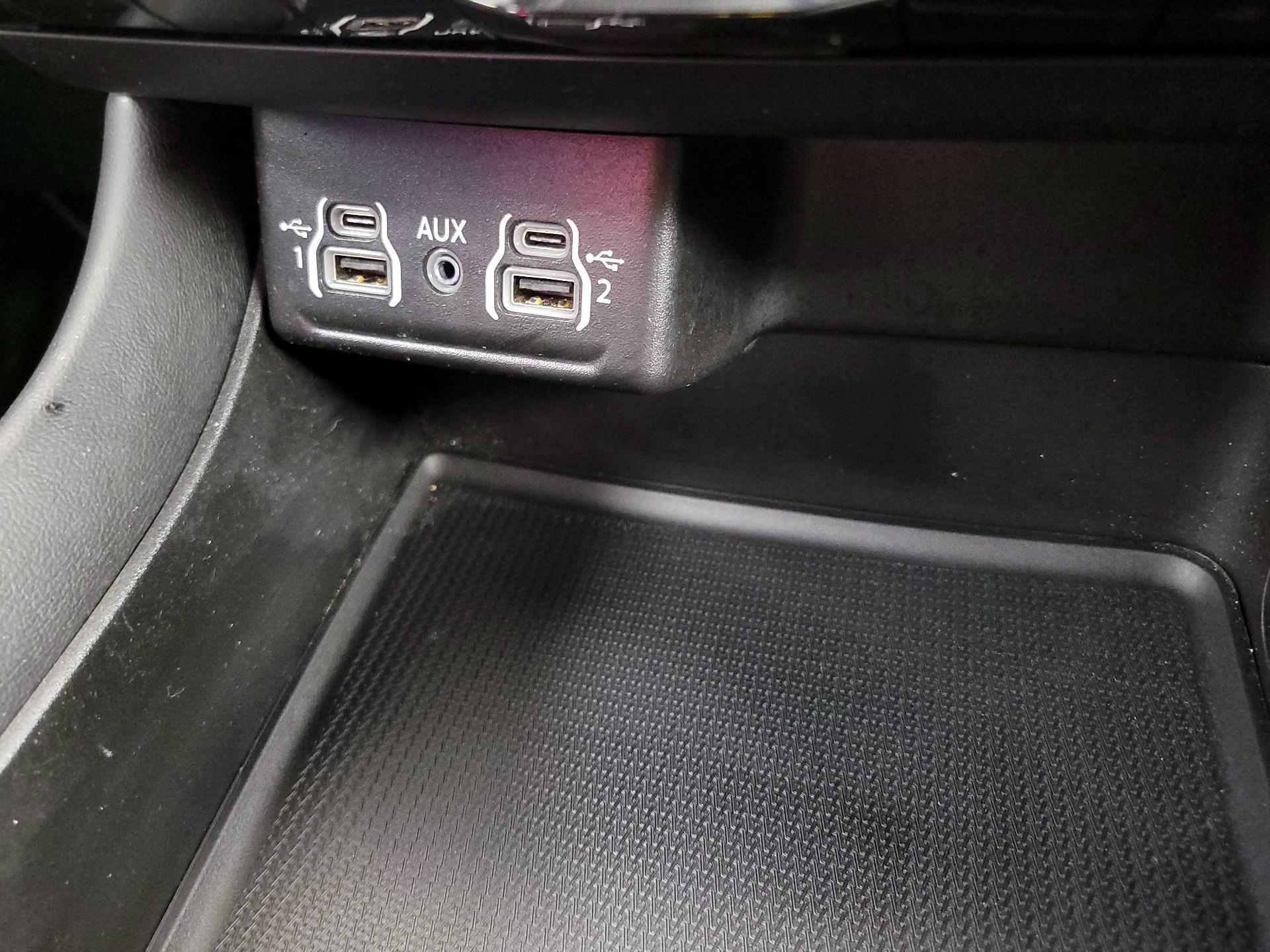 Thumbnail: 2022 Dodge Durango - 18