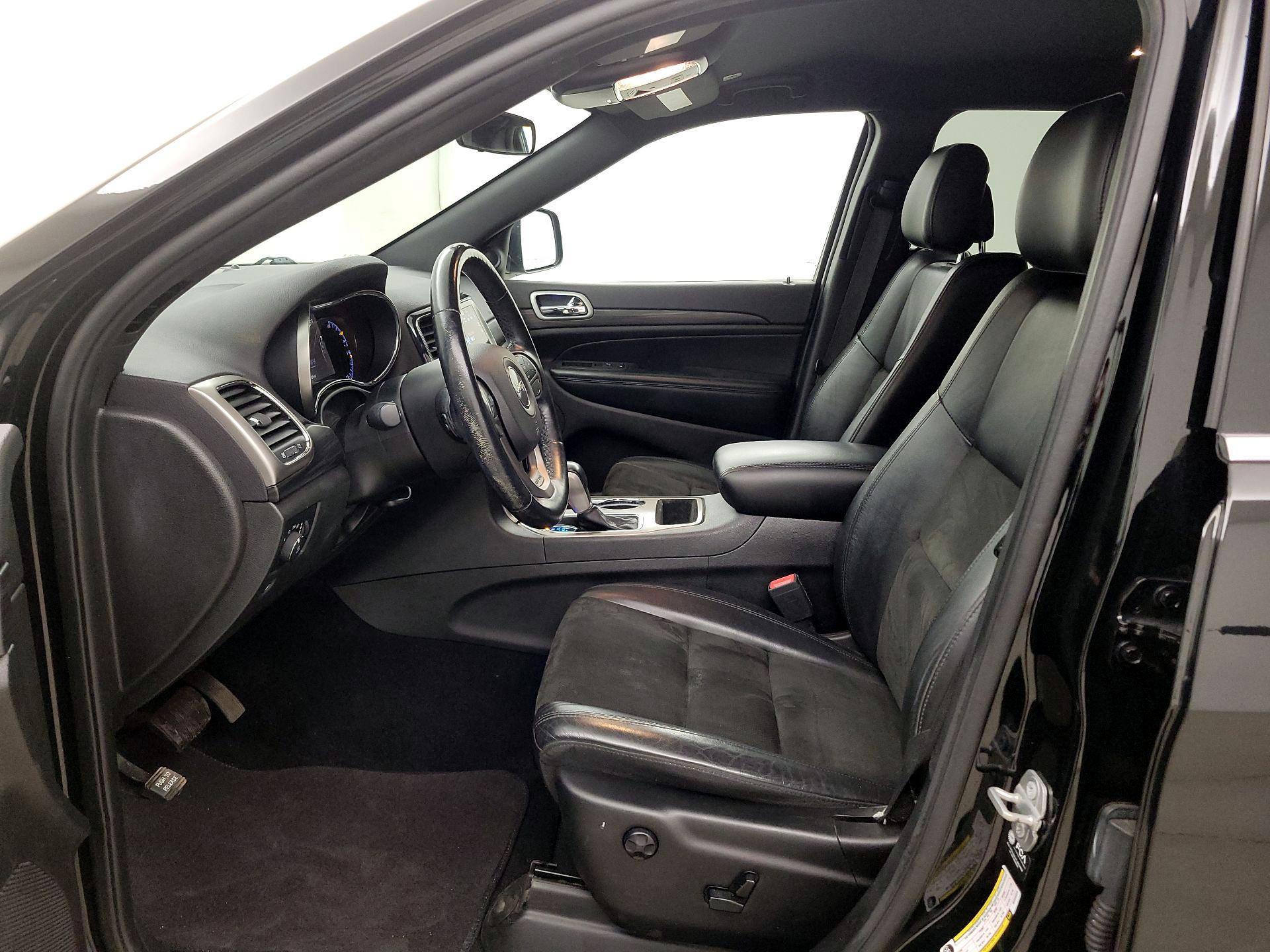 Thumbnail: 2021 Jeep Grand Cherokee - 11