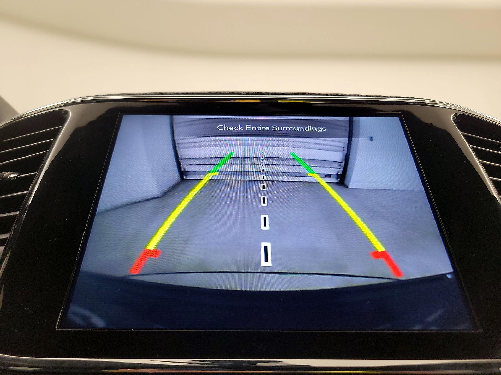 Thumbnail: 2021 Jeep Grand Cherokee - 15