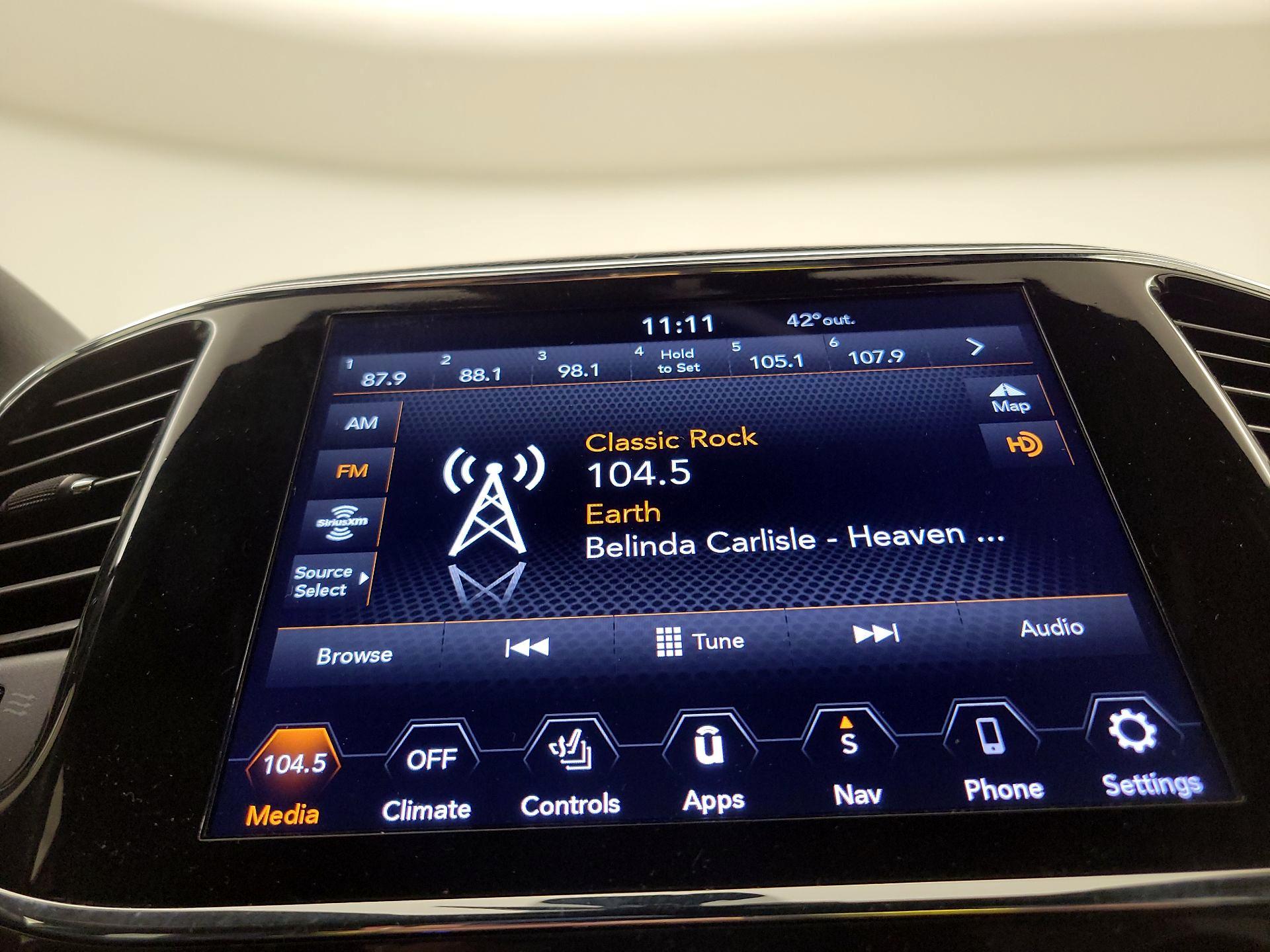 Thumbnail: 2021 Jeep Grand Cherokee - 16