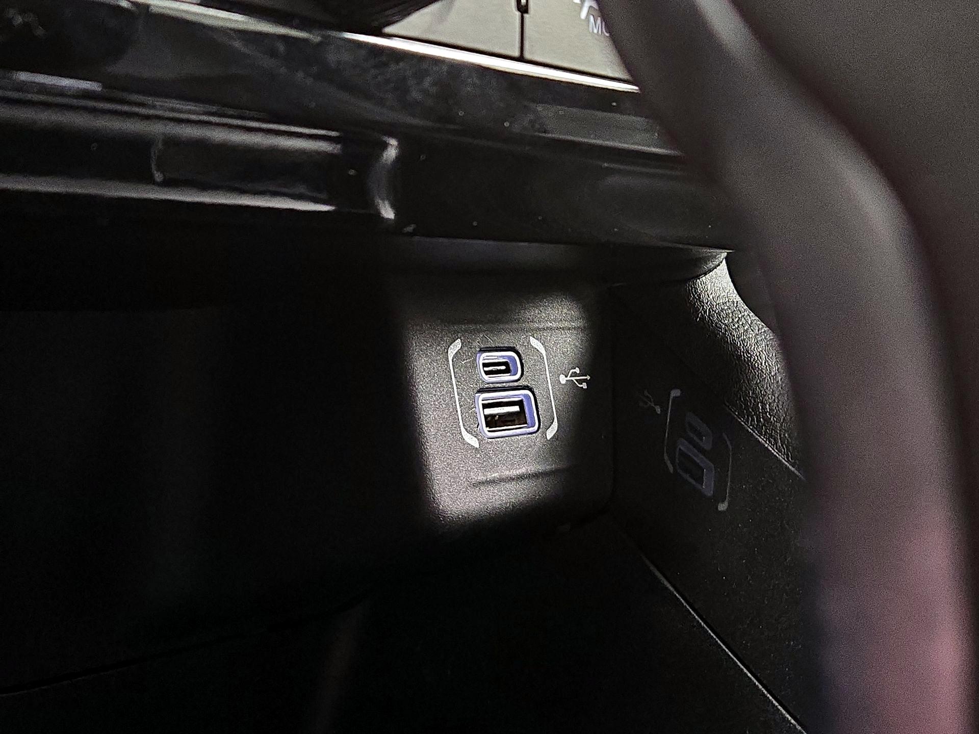 Thumbnail: 2022 Jeep Compass - 18