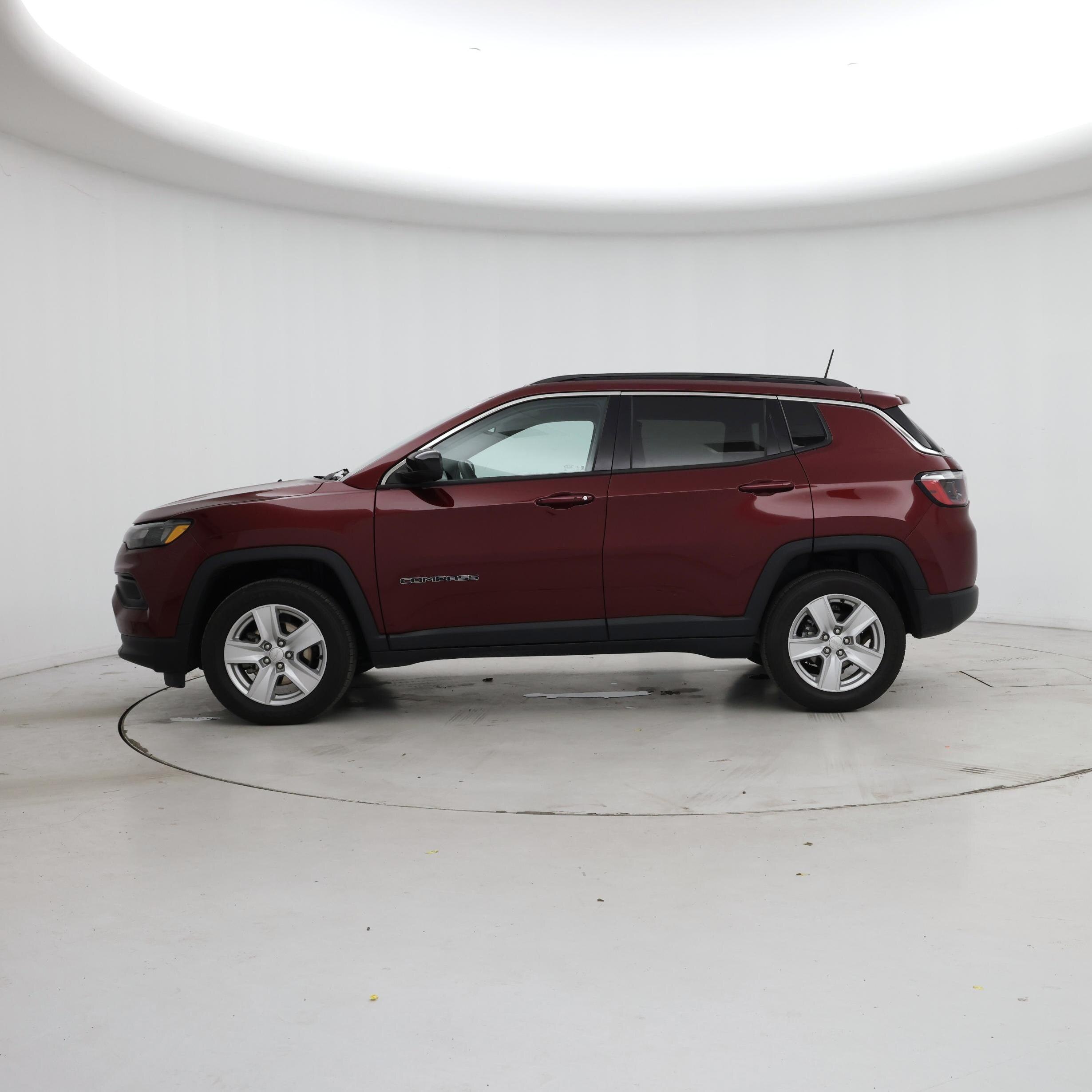 Thumbnail: 2022 Jeep Compass - 3