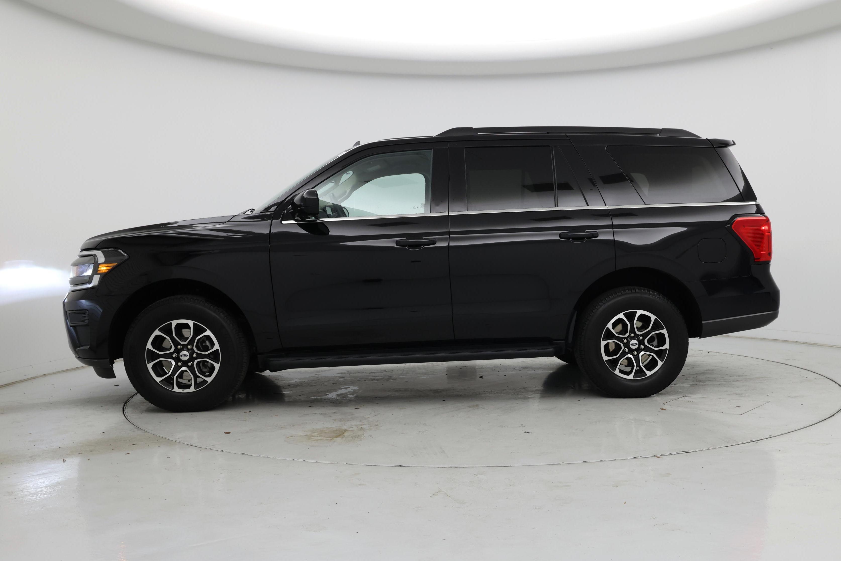 Thumbnail: 2024 Ford Expedition - 3