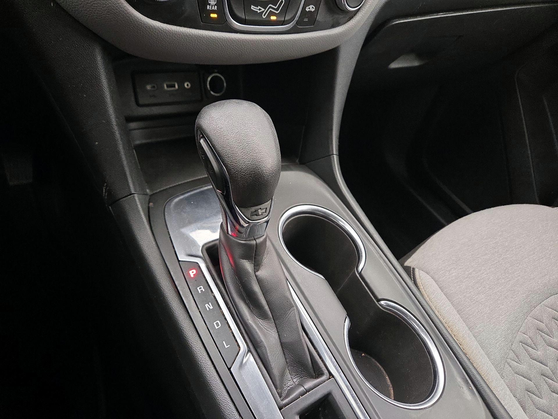 Thumbnail: 2022 Chevrolet Equinox - 17