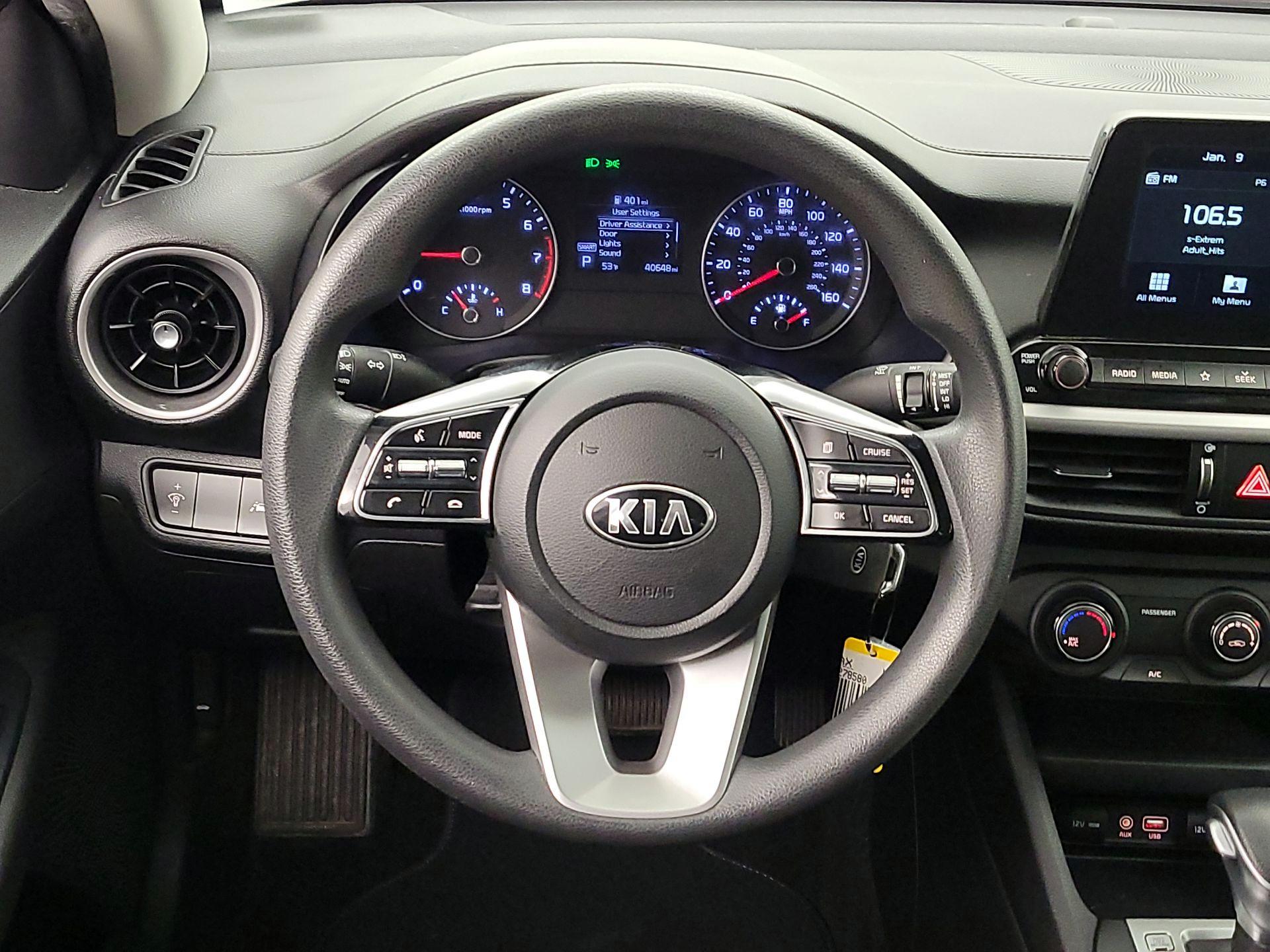 Thumbnail: 2021 Kia Forte - 10