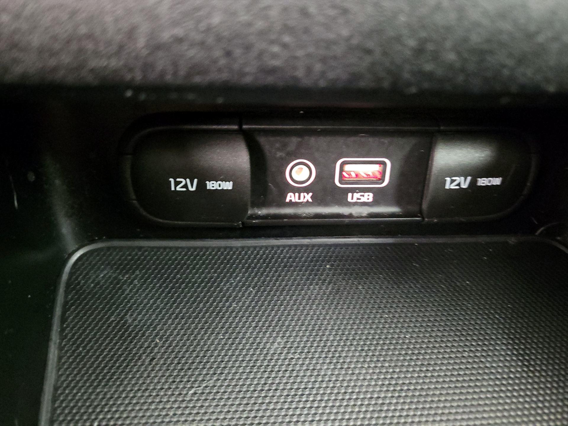 Thumbnail: 2021 Kia Forte - 18